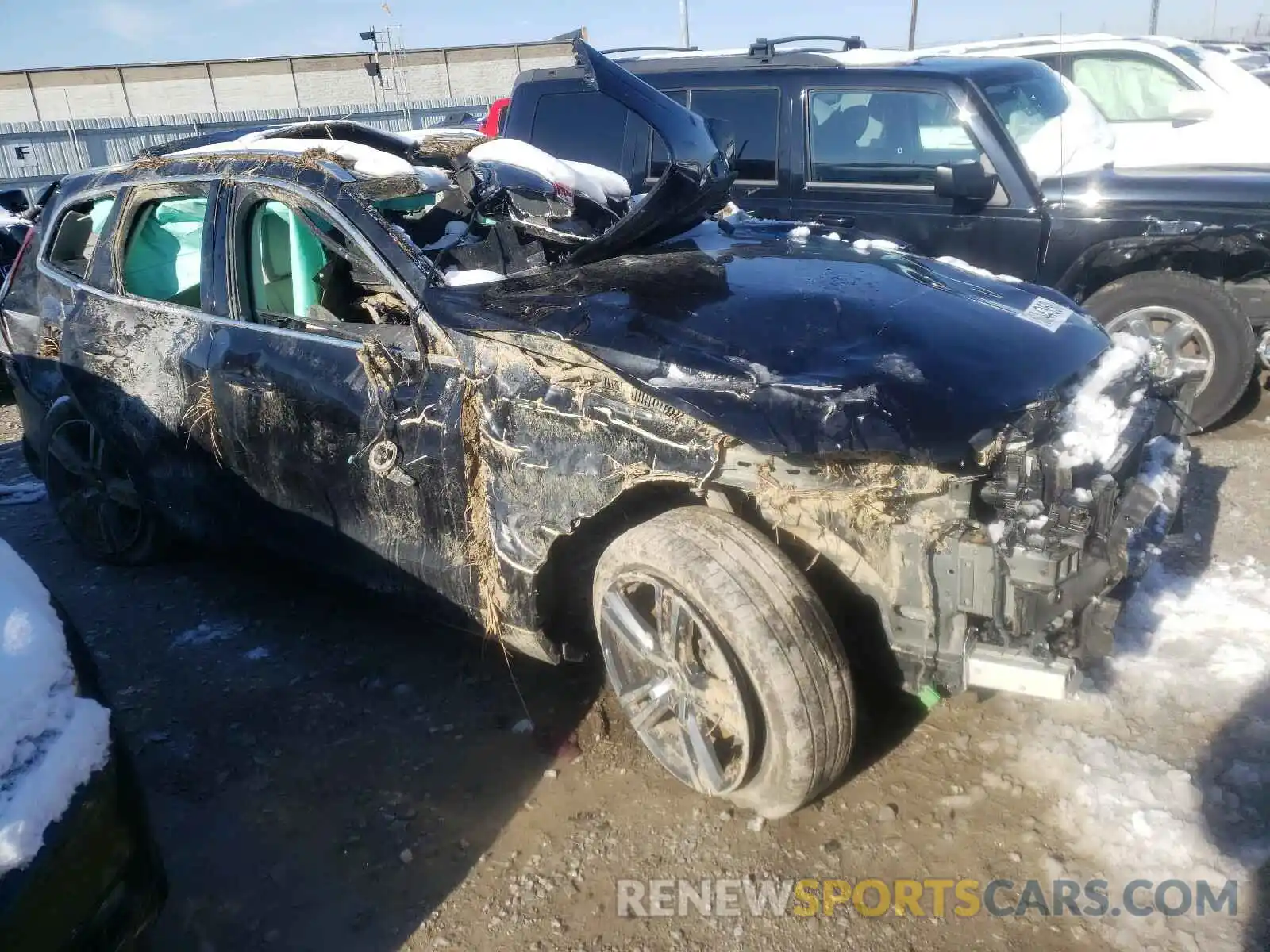 9 Photograph of a damaged car LYVA22RK7KB229764 VOLVO XC60 T6 MO 2019