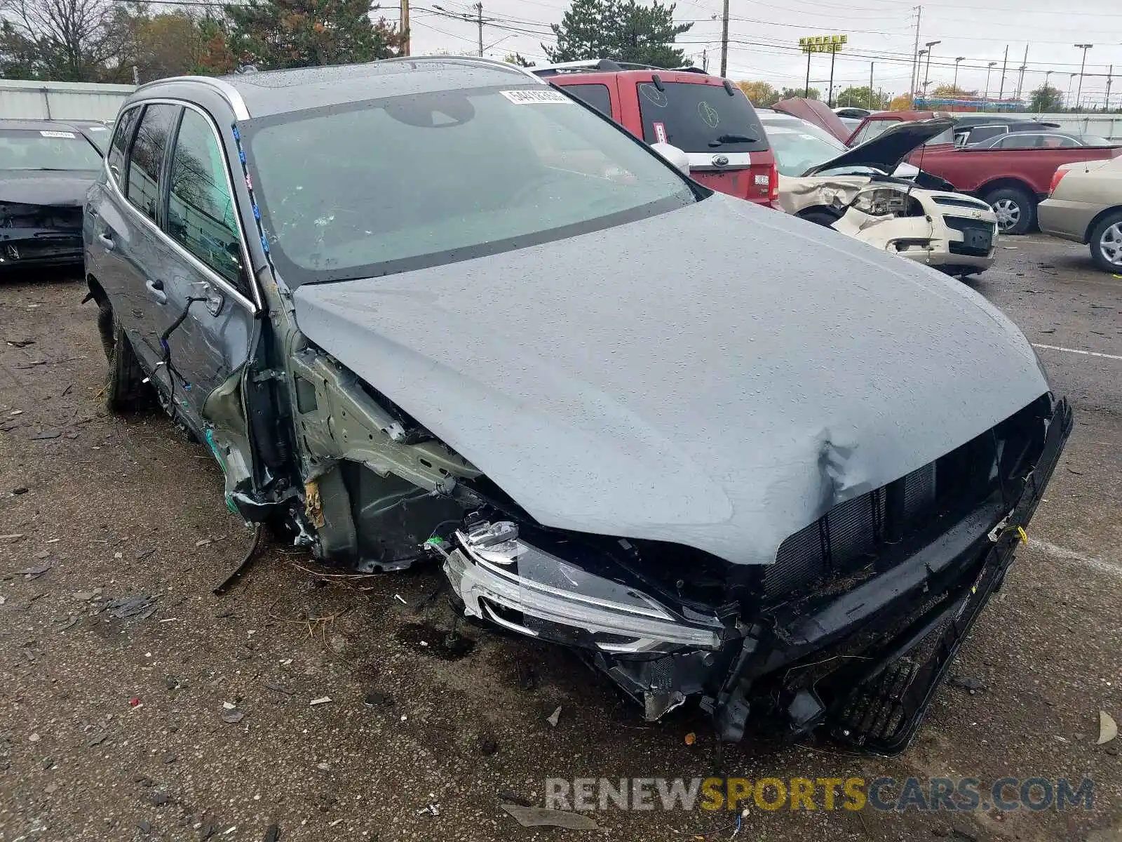 1 Photograph of a damaged car LYVA22RM5KB302227 VOLVO XC60 T6 R- 2019