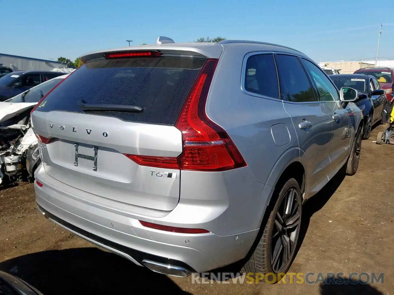 4 Фотография поврежденного автомобиля YV4A22RM4K1343744 VOLVO XC60 T6 R- 2019