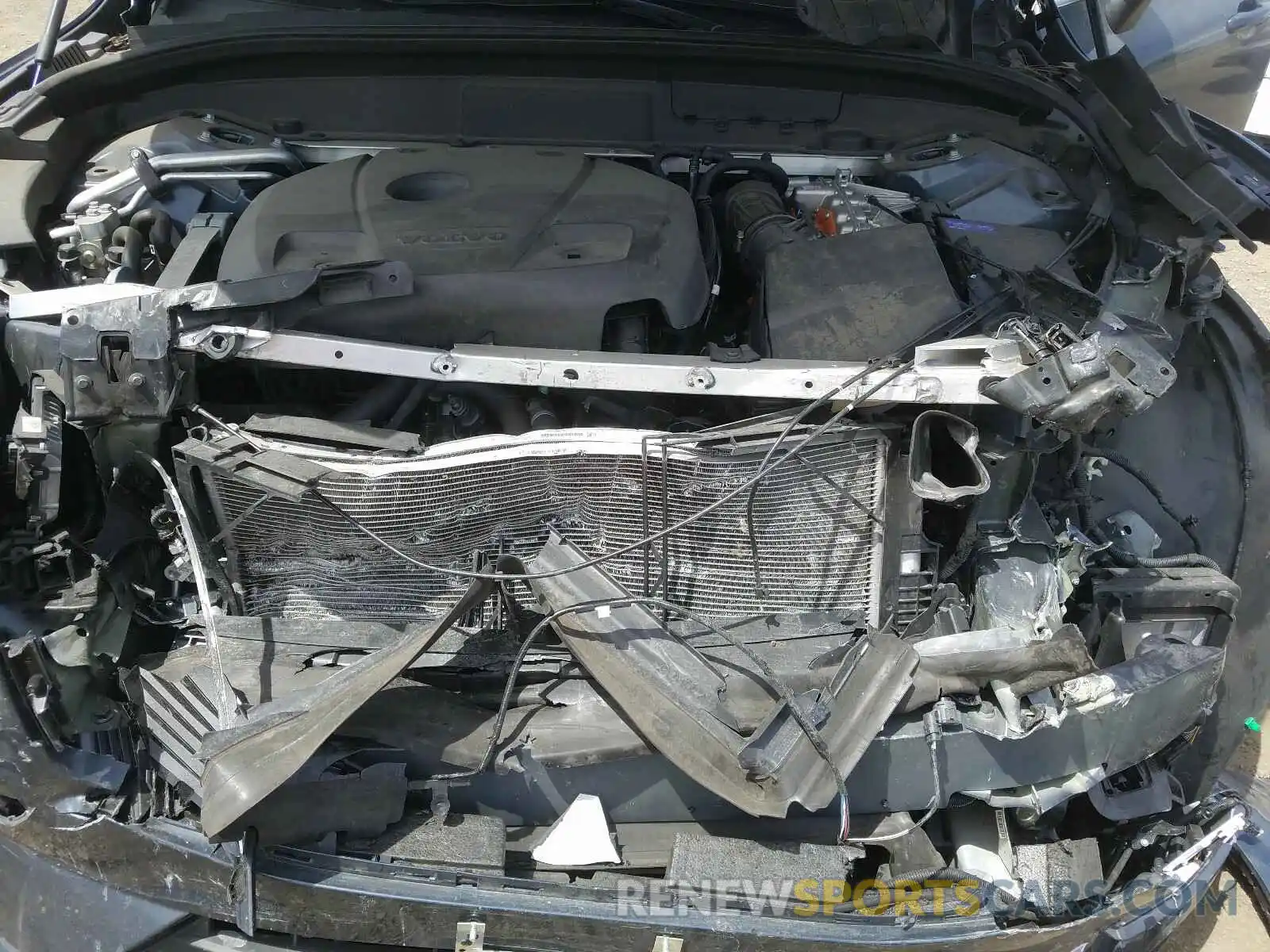 7 Photograph of a damaged car LYVBR0DL0KB264294 VOLVO XC60 T8 IN 2019