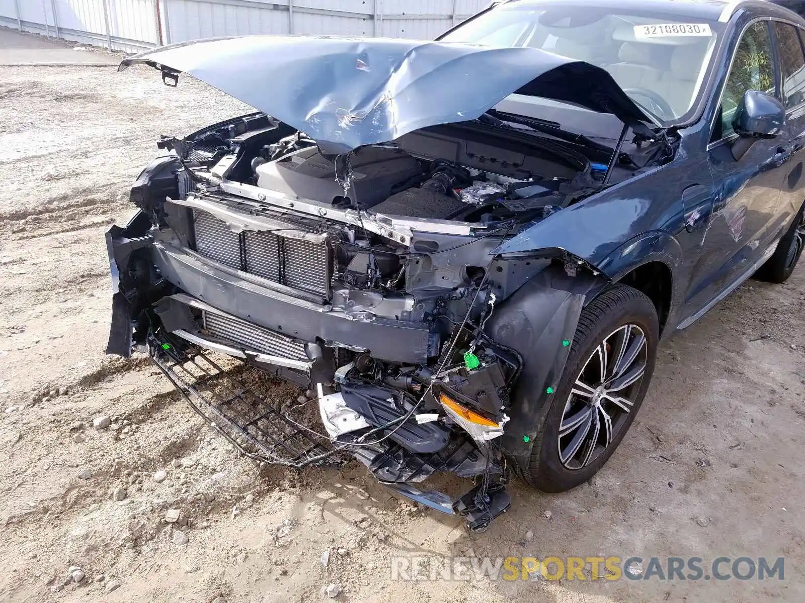 9 Photograph of a damaged car YV4BR0DL8K1355947 VOLVO XC60 T8 IN 2019