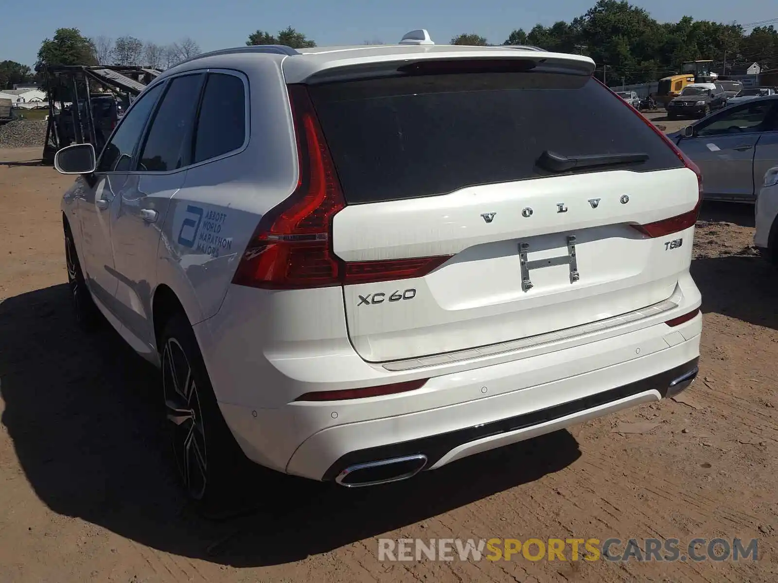 3 Photograph of a damaged car LYVBR0DM9KB285086 VOLVO XC60 T8 R- 2019