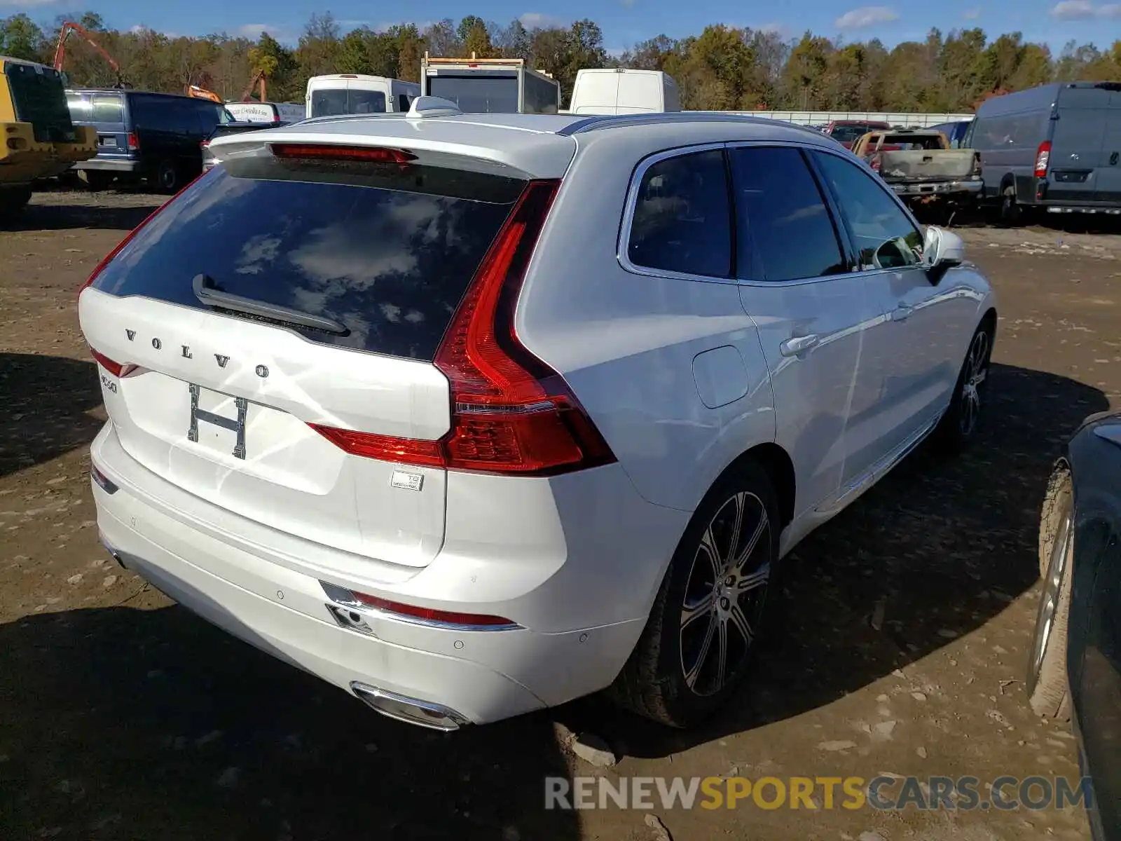 4 Photograph of a damaged car YV4BR0DL7M1728446 VOLVO XC60 T8 RE 2021