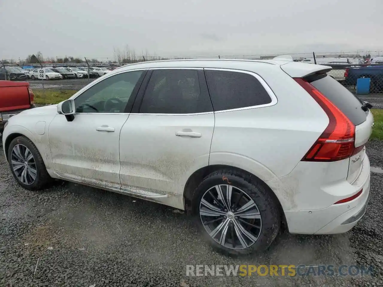 2 Photograph of a damaged car YV4H60DL9N1008375 VOLVO XC60 T8 RE 2022