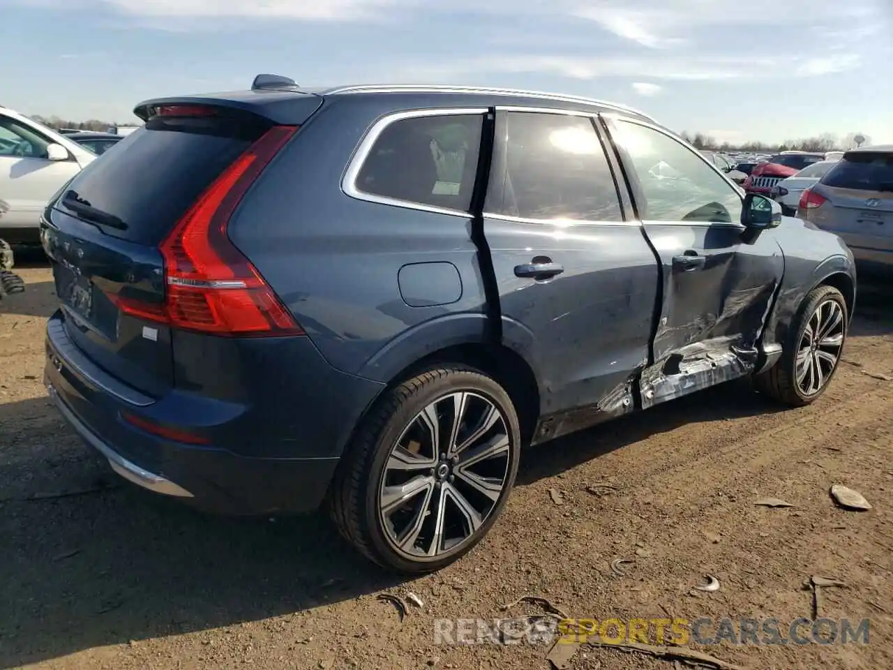 3 Photograph of a damaged car YV4H60DA2P1240320 VOLVO XC60 ULTIM 2023