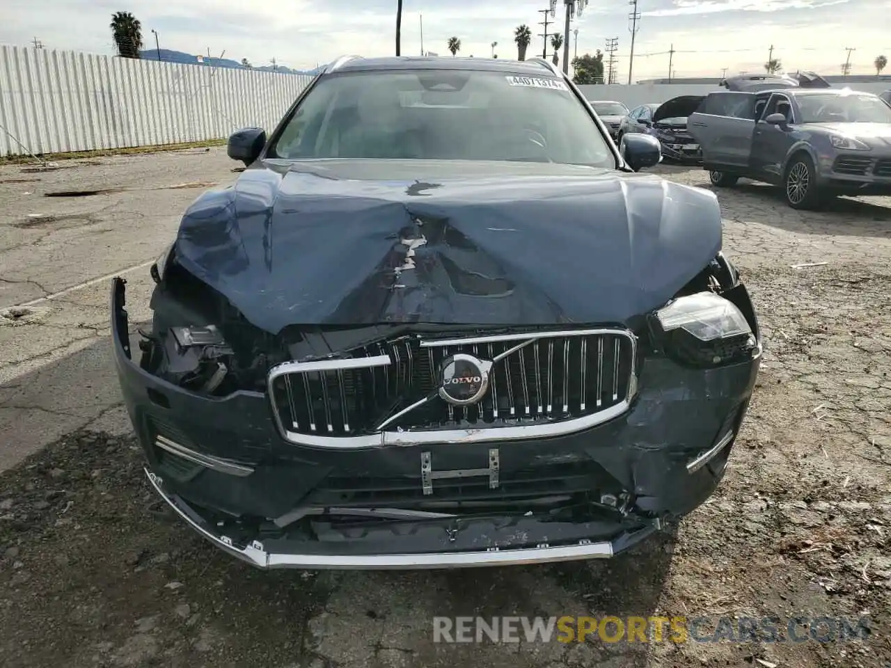 5 Photograph of a damaged car YV4L12DA1P1273801 VOLVO XC60 ULTIM 2023