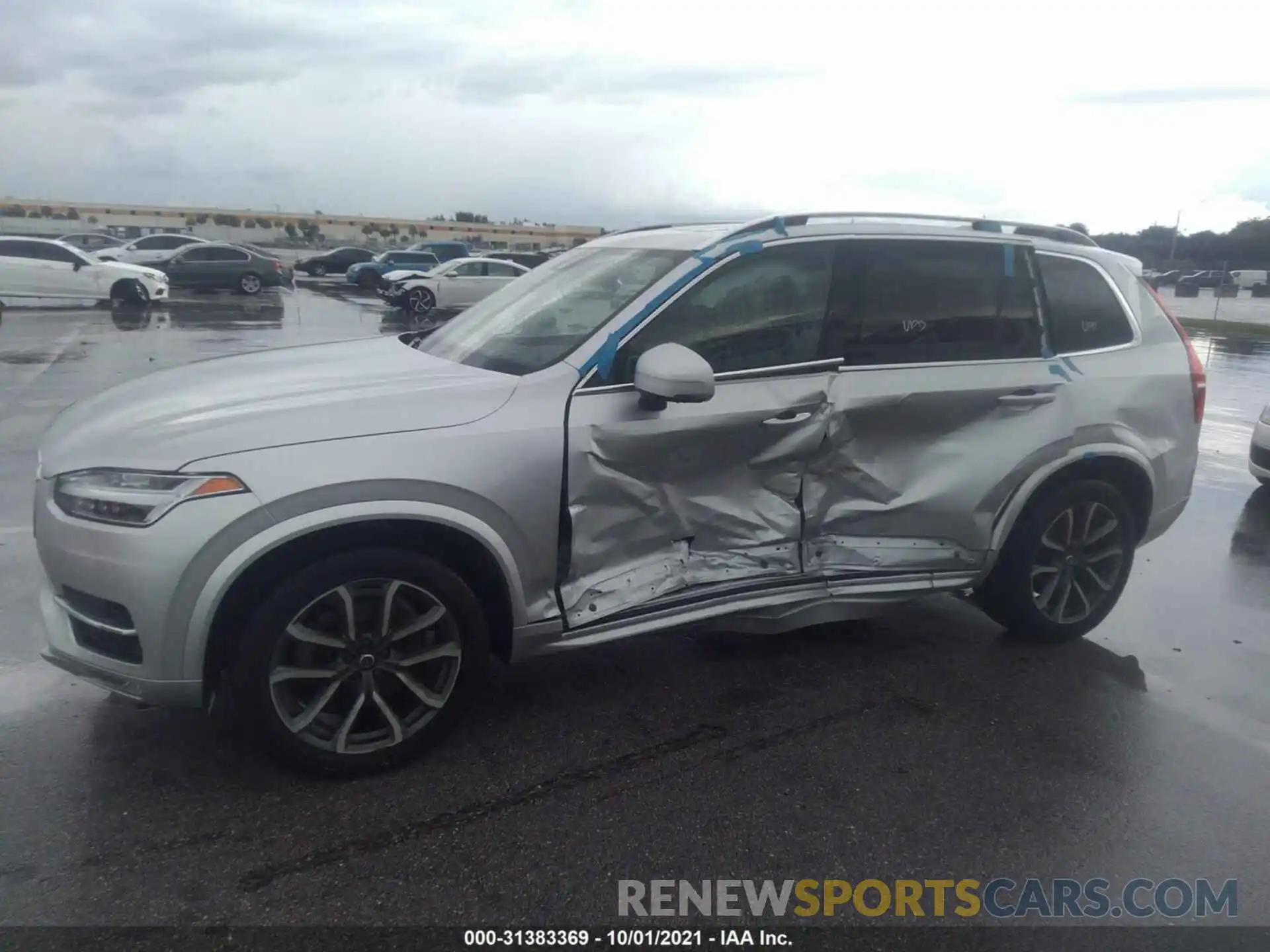 6 Photograph of a damaged car YV4102CK2K1506534 VOLVO XC90 2019