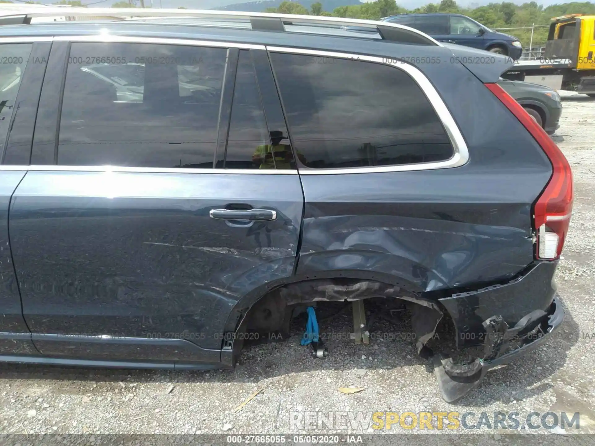 6 Photograph of a damaged car YV4102CK7K1509784 VOLVO XC90 2019