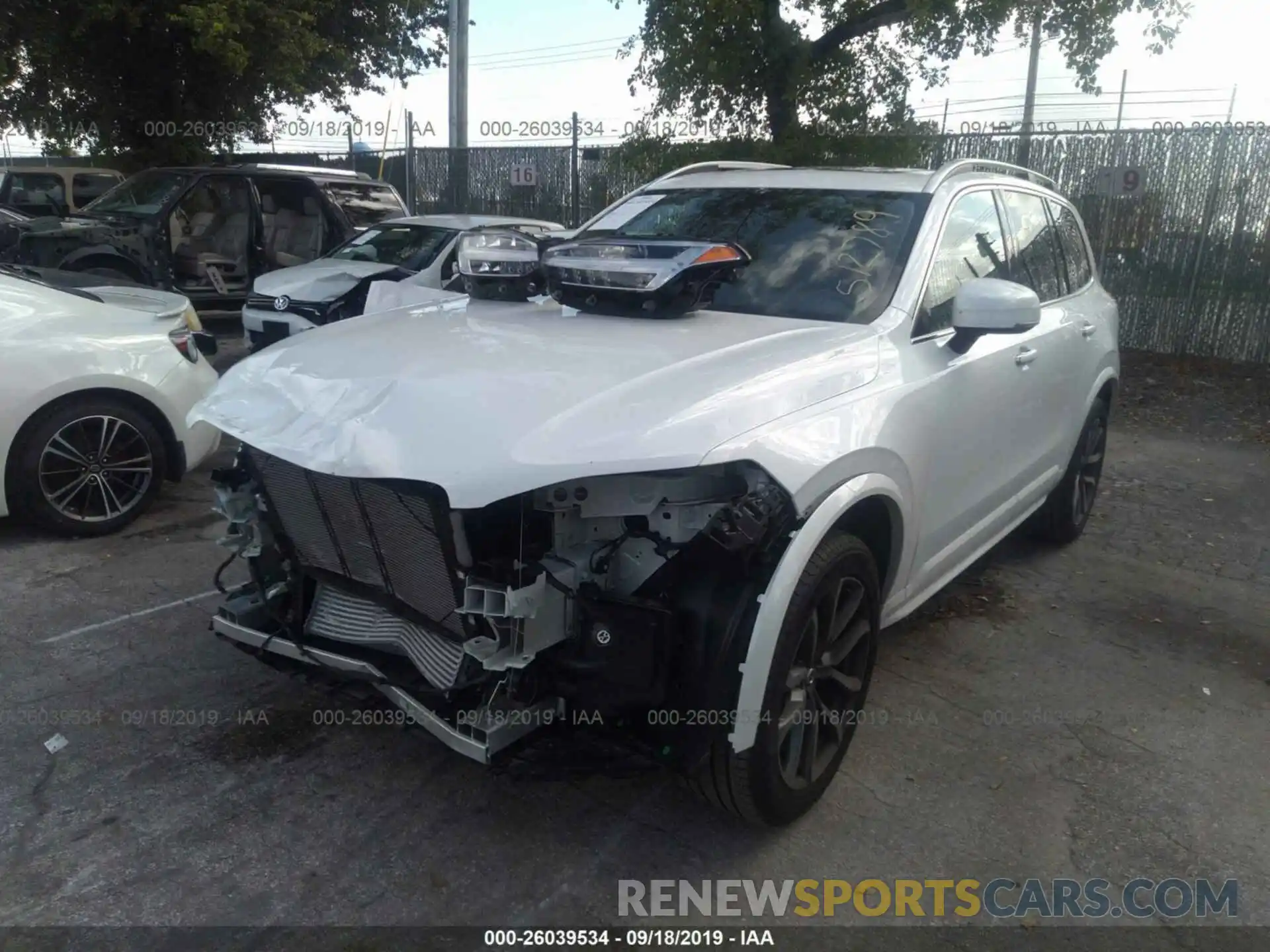 2 Photograph of a damaged car YV4102CKXK1512789 VOLVO XC90 2019