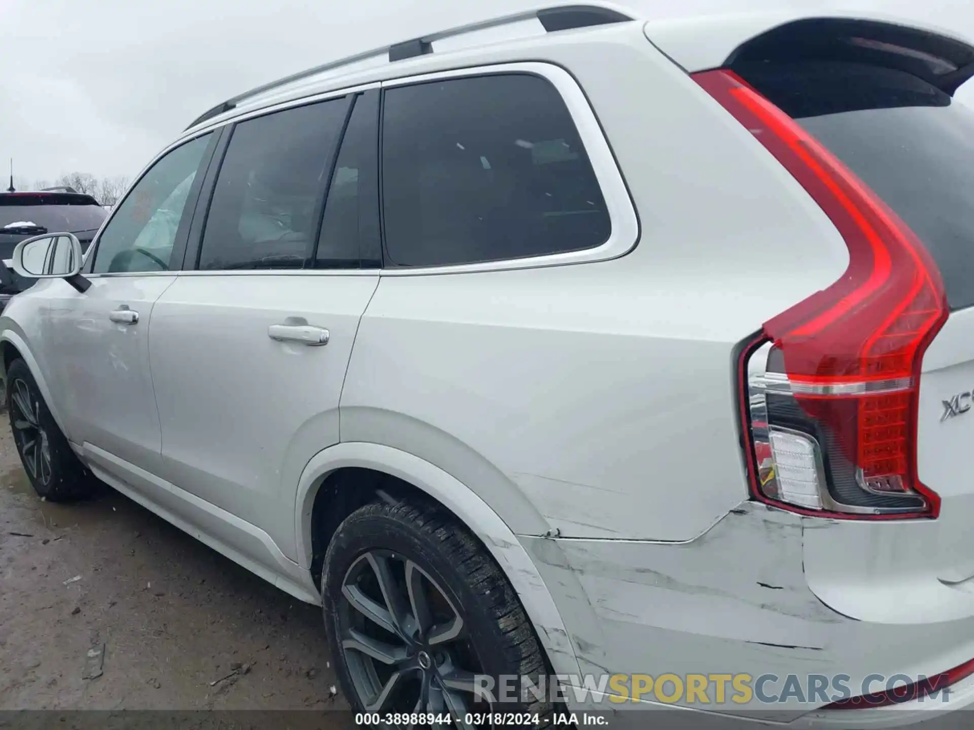 13 Photograph of a damaged car YV4102PK1K1494791 VOLVO XC90 2019