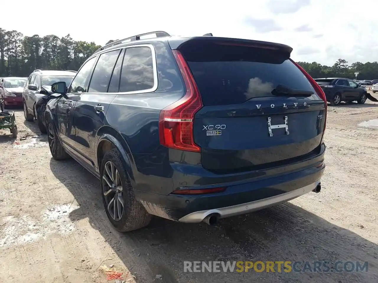 3 Photograph of a damaged car YV4102PK1K1503215 VOLVO XC90 2019