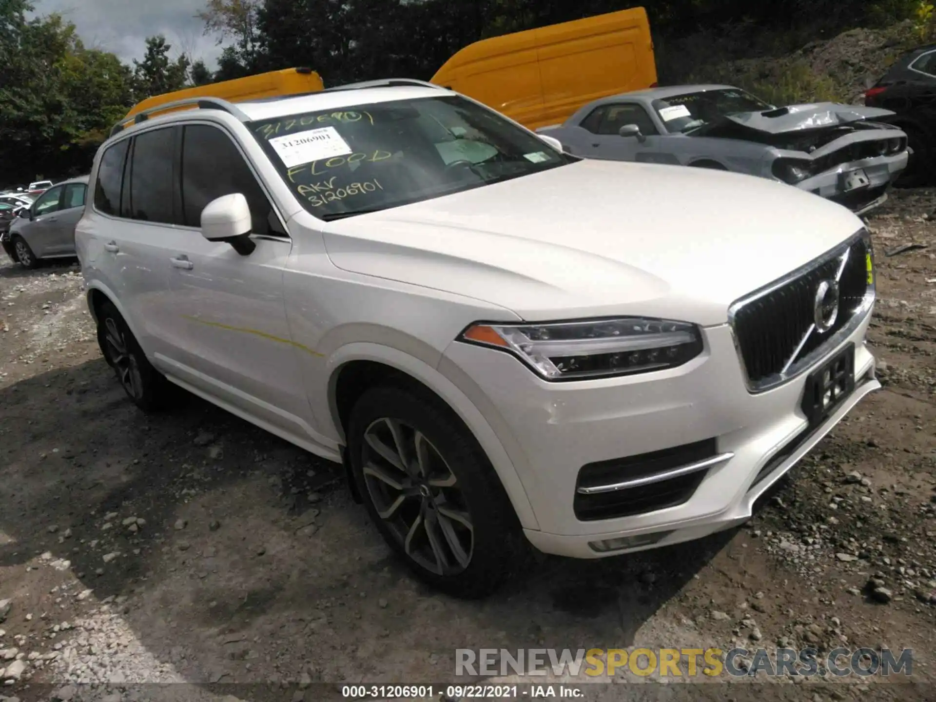 1 Photograph of a damaged car YV4102PK1K1504560 VOLVO XC90 2019