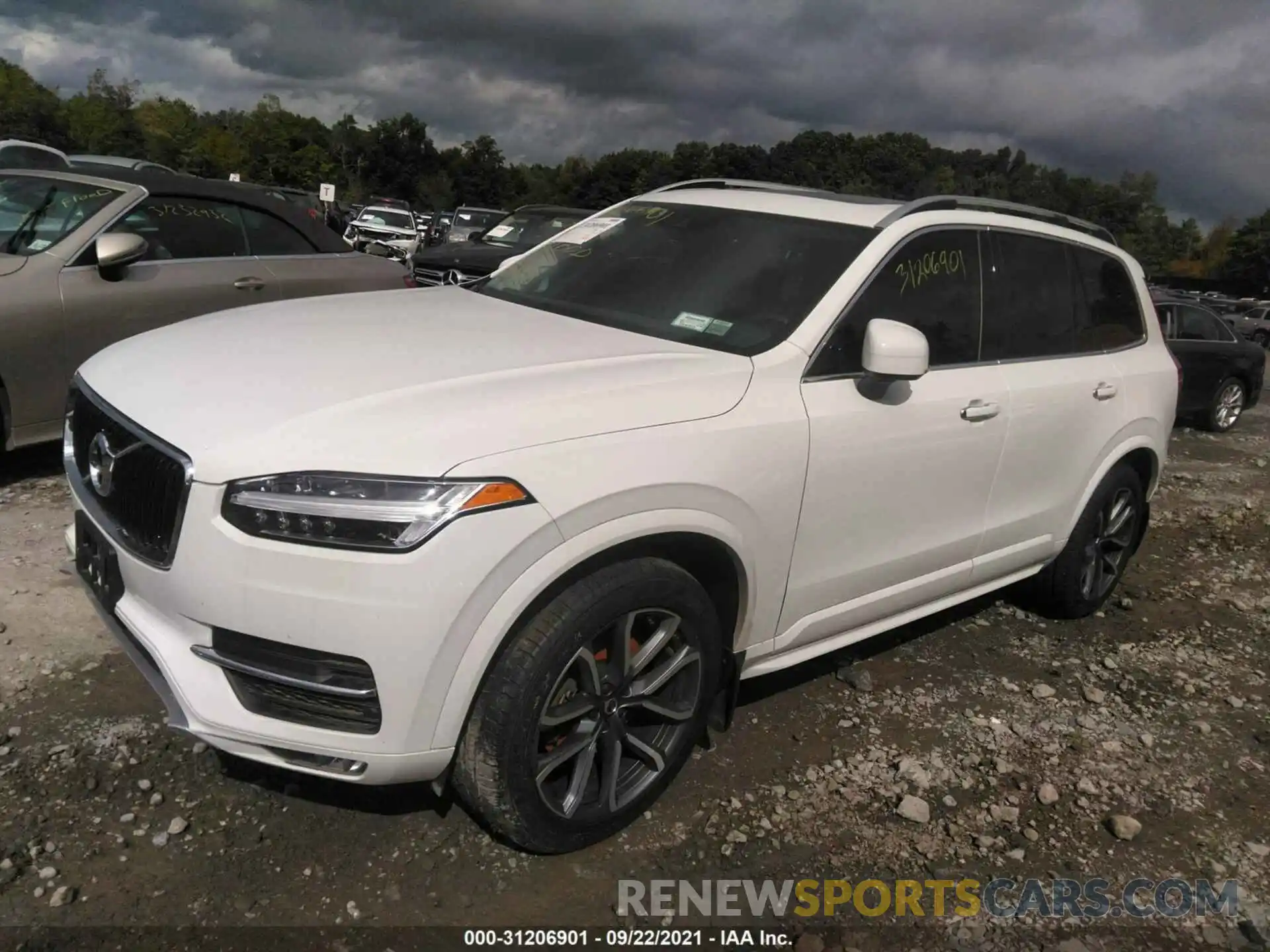 2 Photograph of a damaged car YV4102PK1K1504560 VOLVO XC90 2019