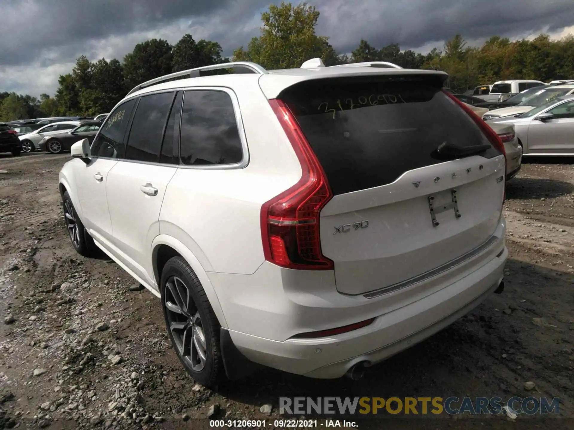 3 Photograph of a damaged car YV4102PK1K1504560 VOLVO XC90 2019