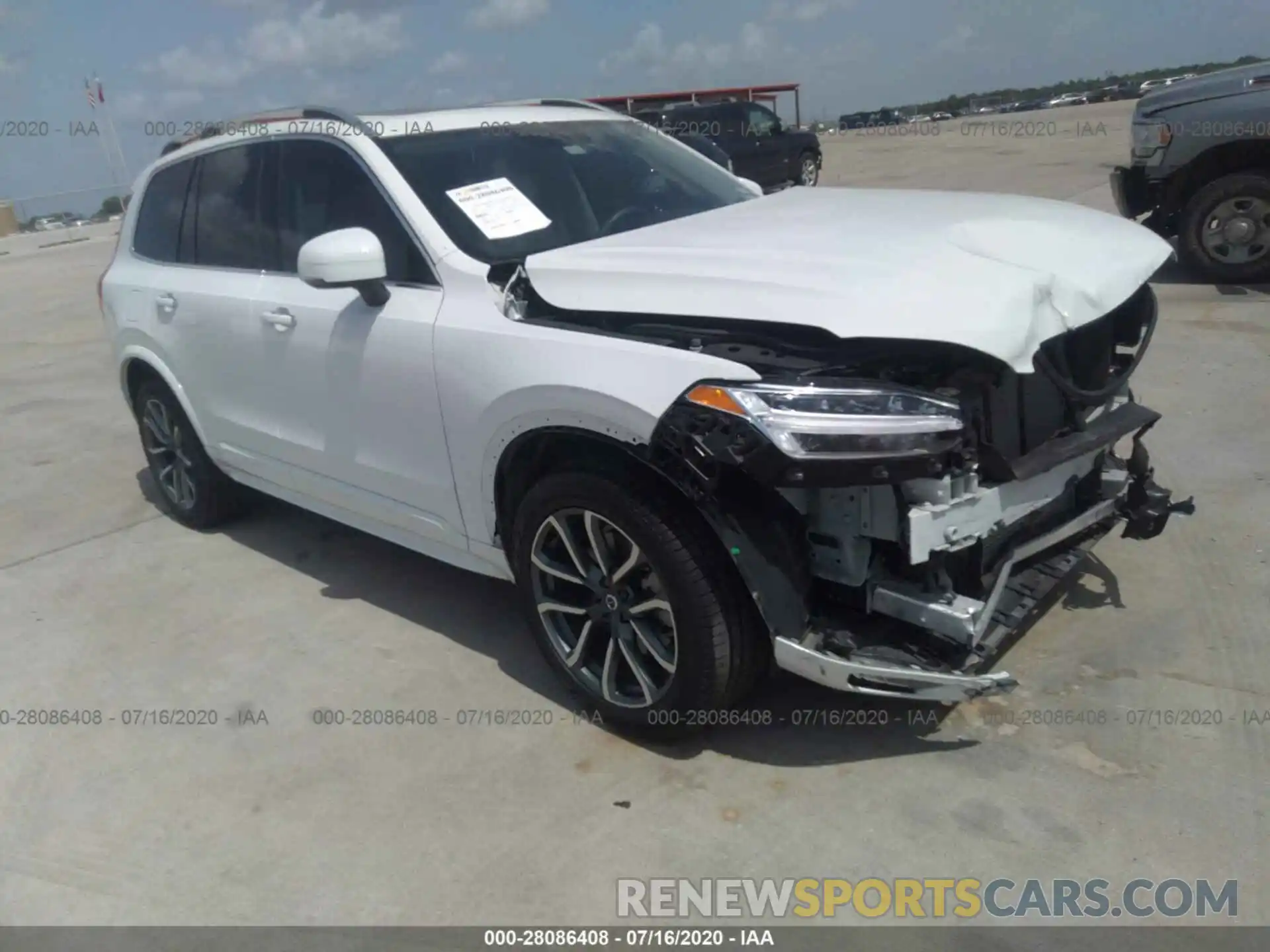 1 Photograph of a damaged car YV4102PK2K1513672 VOLVO XC90 2019