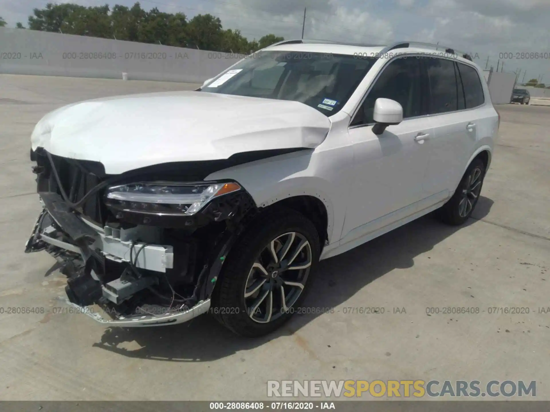 2 Photograph of a damaged car YV4102PK2K1513672 VOLVO XC90 2019