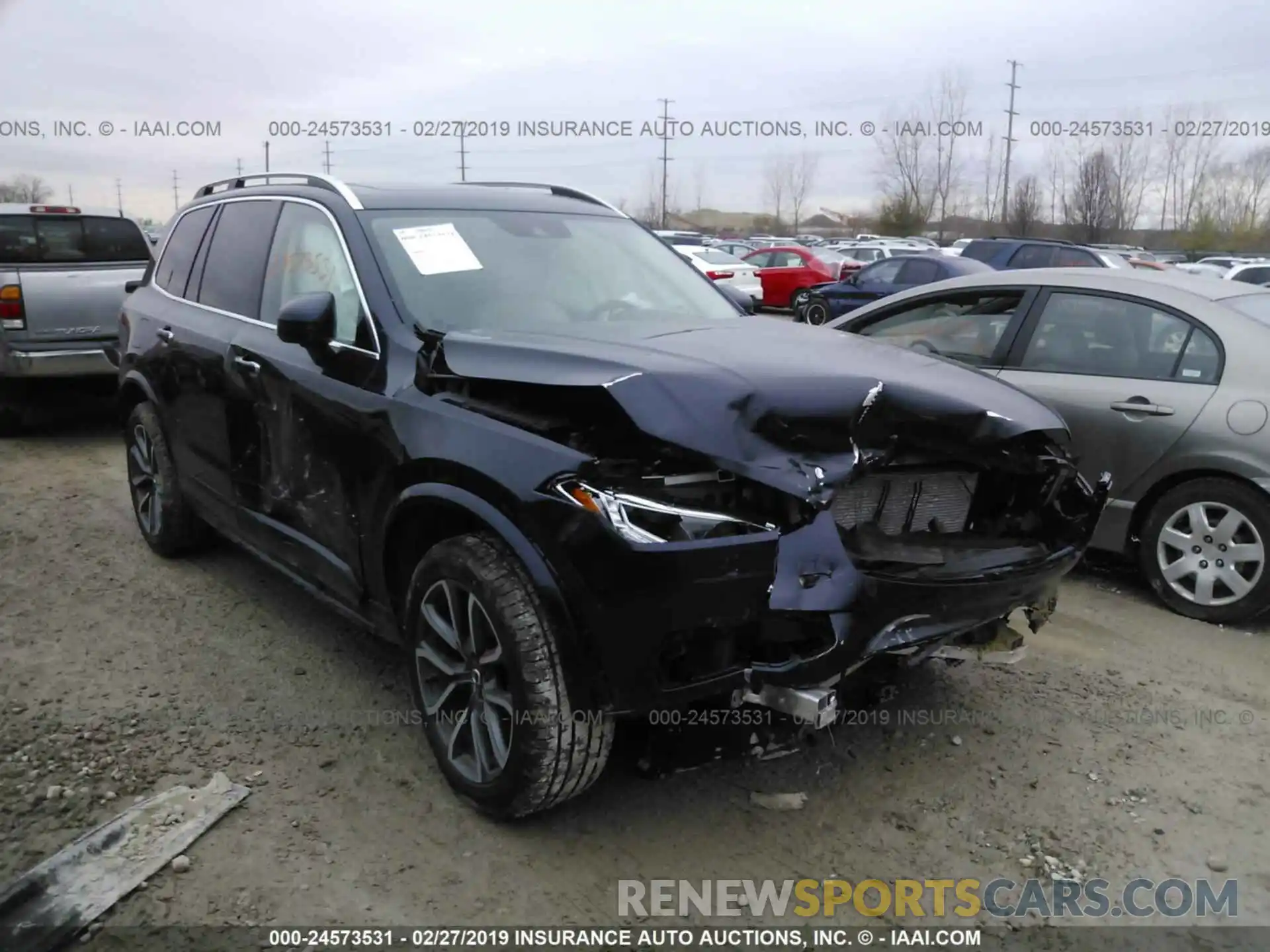 1 Photograph of a damaged car YV4102PK4K1439882 VOLVO XC90 2019