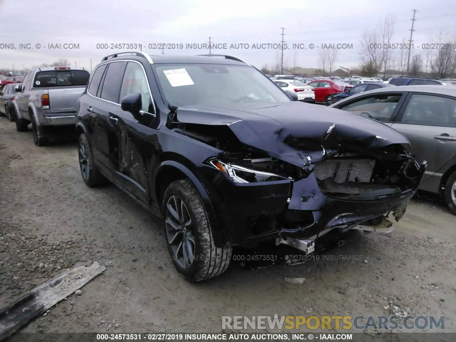 6 Photograph of a damaged car YV4102PK4K1439882 VOLVO XC90 2019