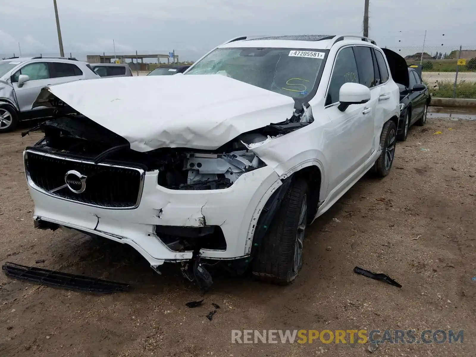 9 Photograph of a damaged car YV4102PK5K1514041 VOLVO XC90 2019