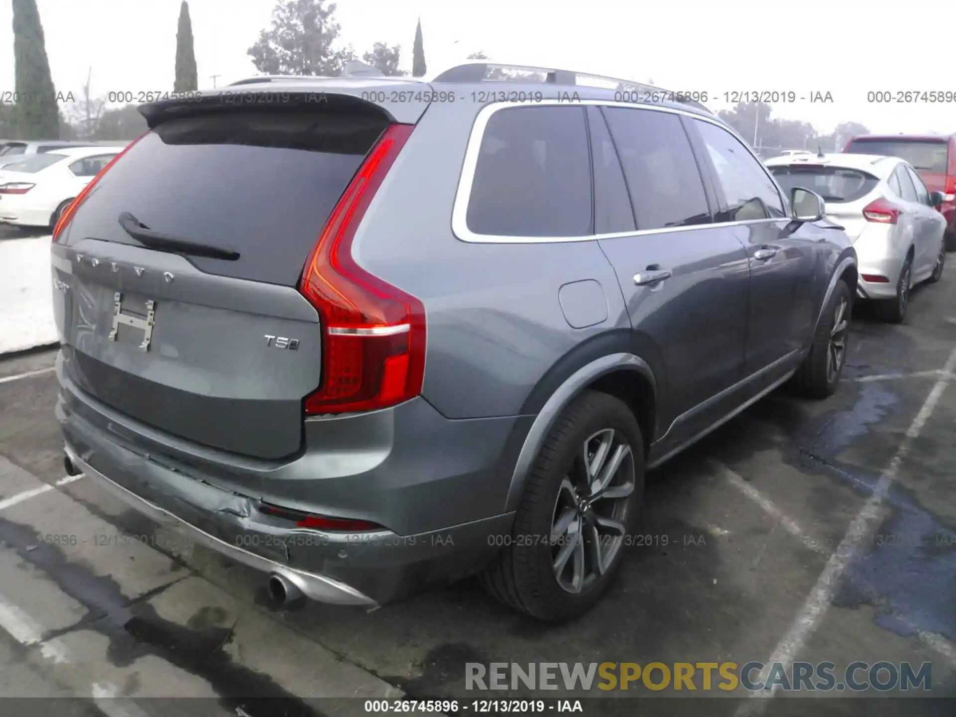 4 Photograph of a damaged car YV4102PK7K1425345 VOLVO XC90 2019