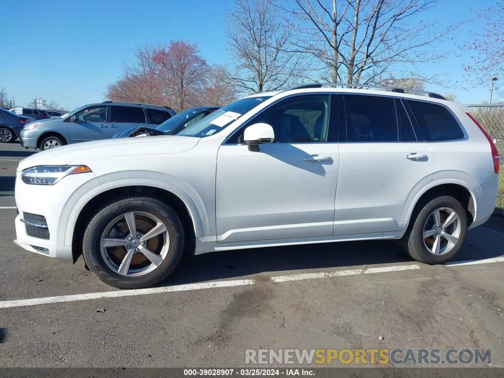 14 Photograph of a damaged car YV4102PK7K1506393 VOLVO XC90 2019