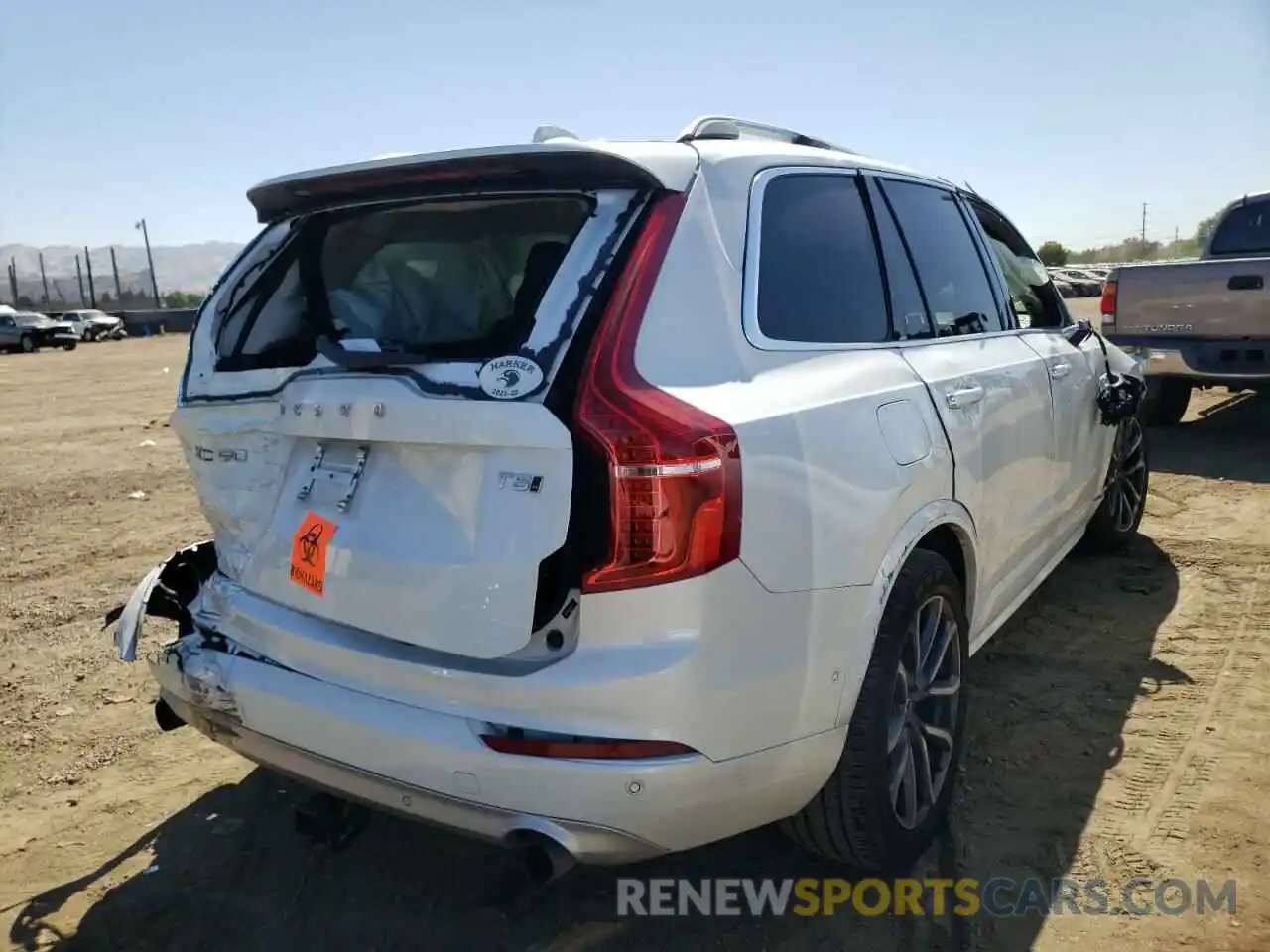 4 Photograph of a damaged car YV4102PK9K1423287 VOLVO XC90 2019