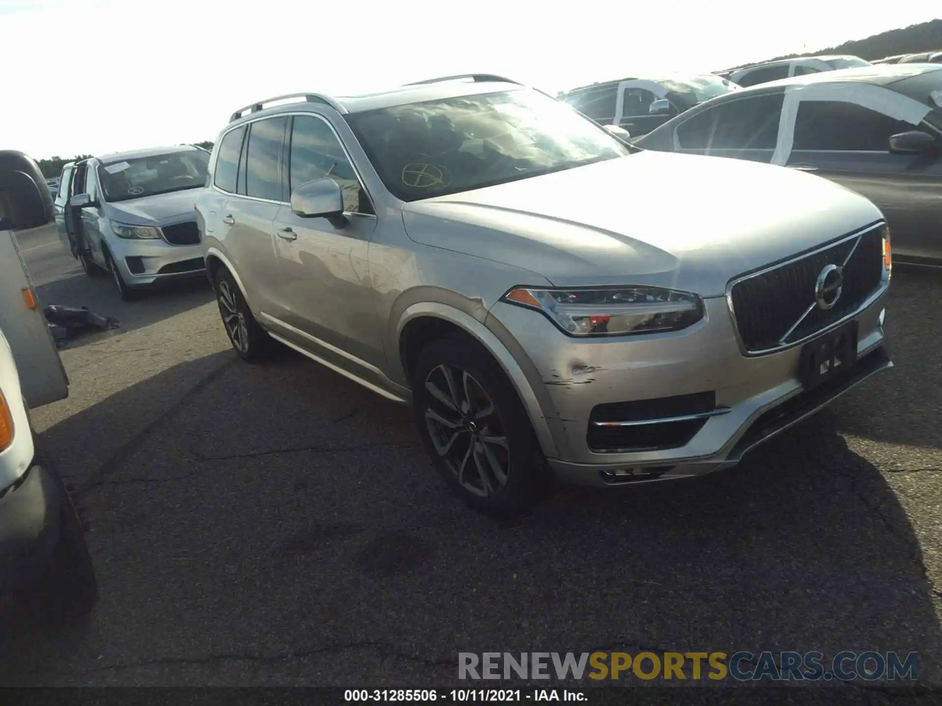 1 Photograph of a damaged car YV4102PKXK1483210 VOLVO XC90 2019