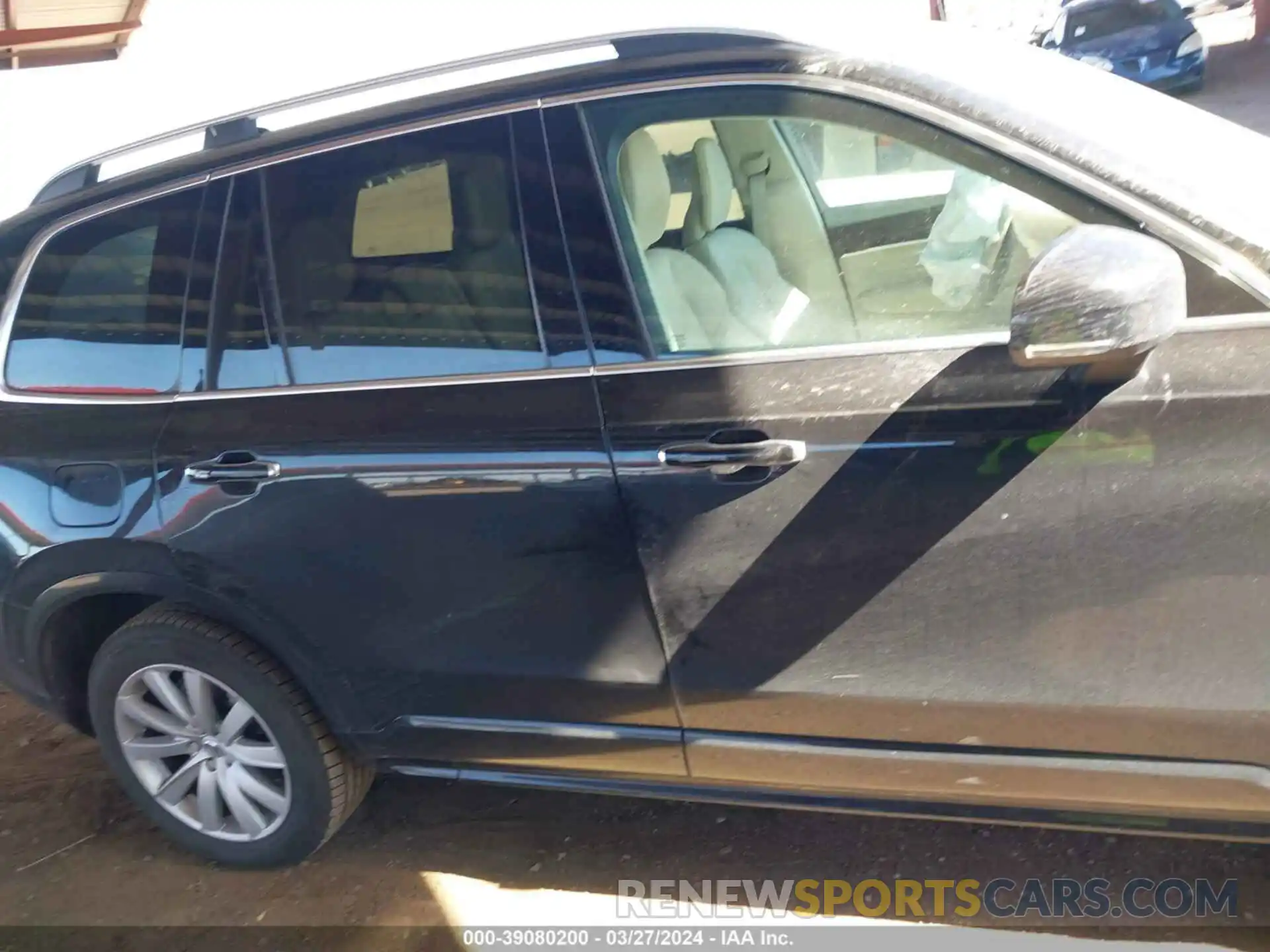 13 Photograph of a damaged car YV4102PKXK1505304 VOLVO XC90 2019