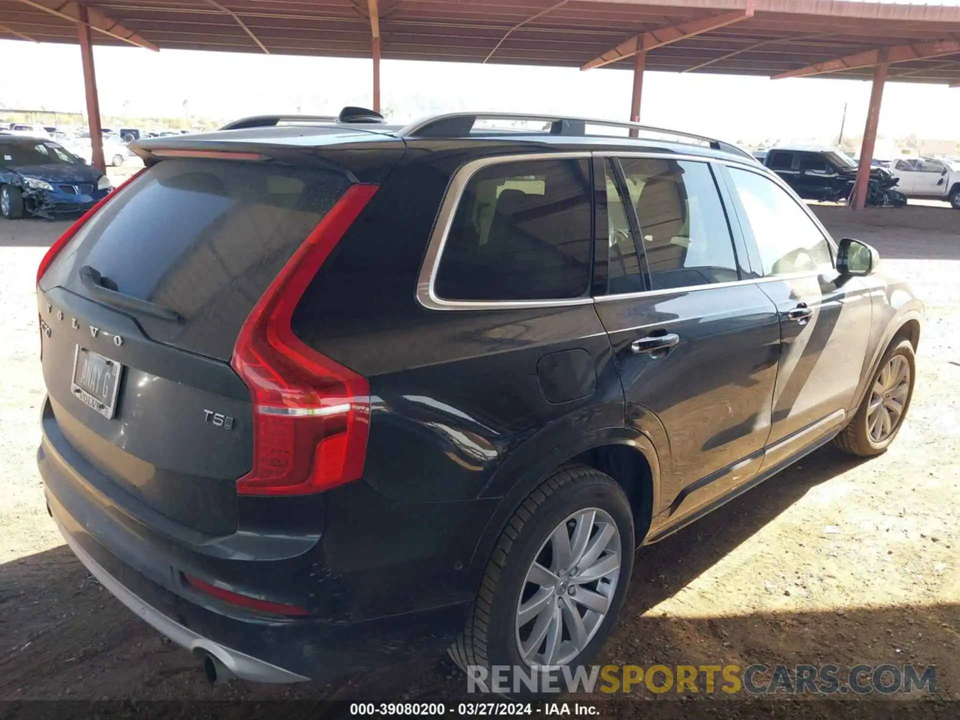 4 Photograph of a damaged car YV4102PKXK1505304 VOLVO XC90 2019