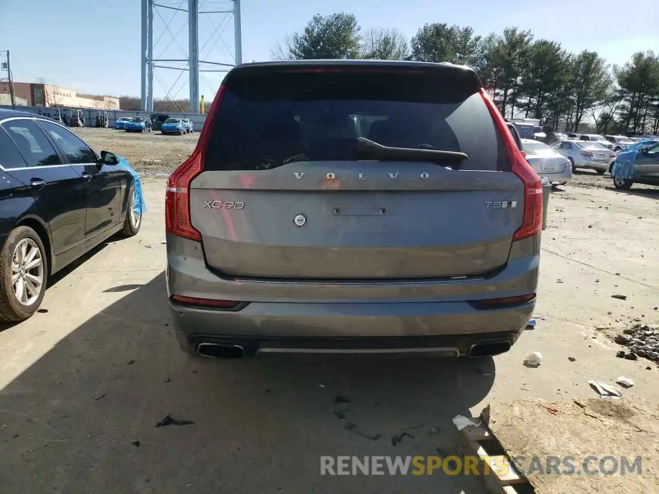 6 Photograph of a damaged car YV4102PM5K1489983 VOLVO XC90 2019