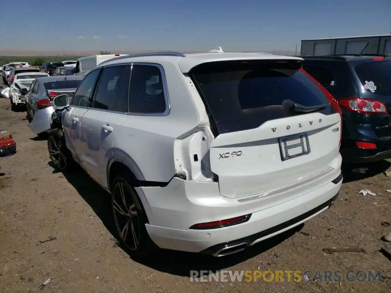 3 Photograph of a damaged car YV4102PMXK1490918 VOLVO XC90 2019