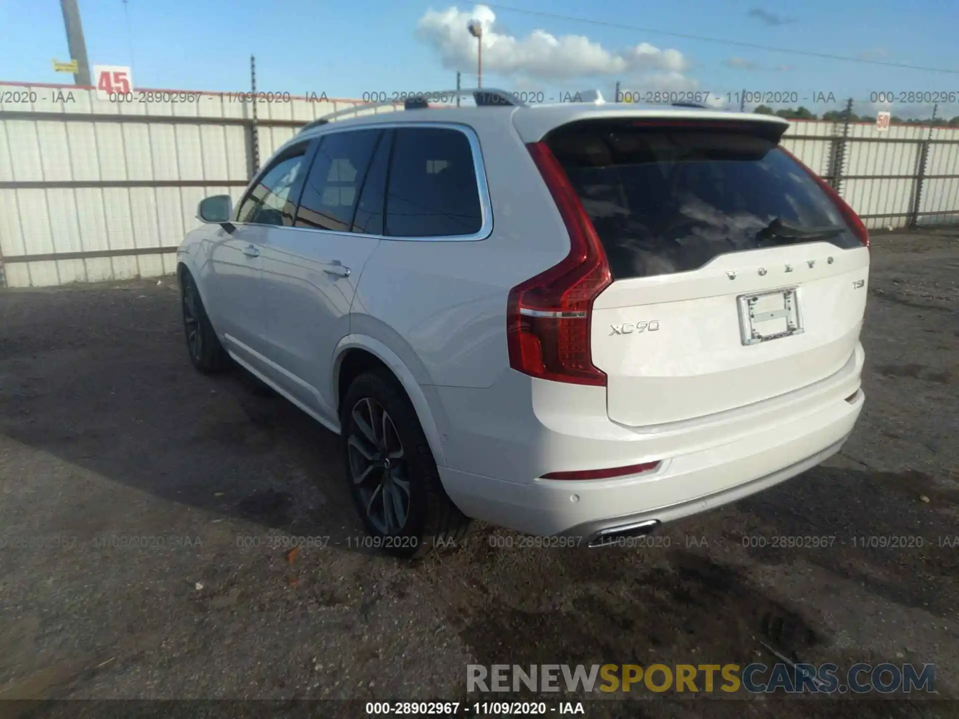 3 Фотография поврежденного автомобиля YV4A22PK0K1435418 VOLVO XC90 2019