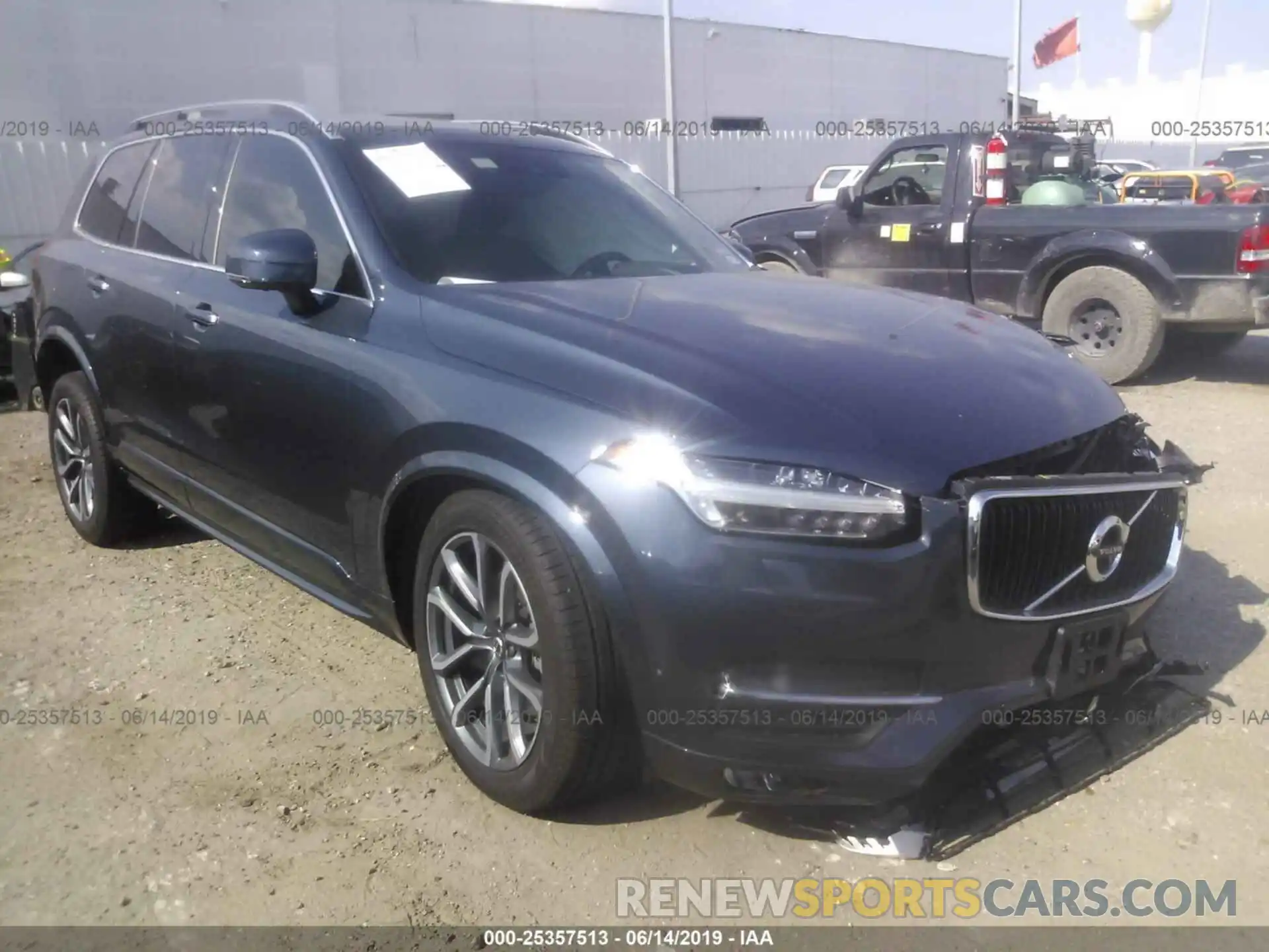 1 Photograph of a damaged car YV4A22PK0K1449917 VOLVO XC90 2019