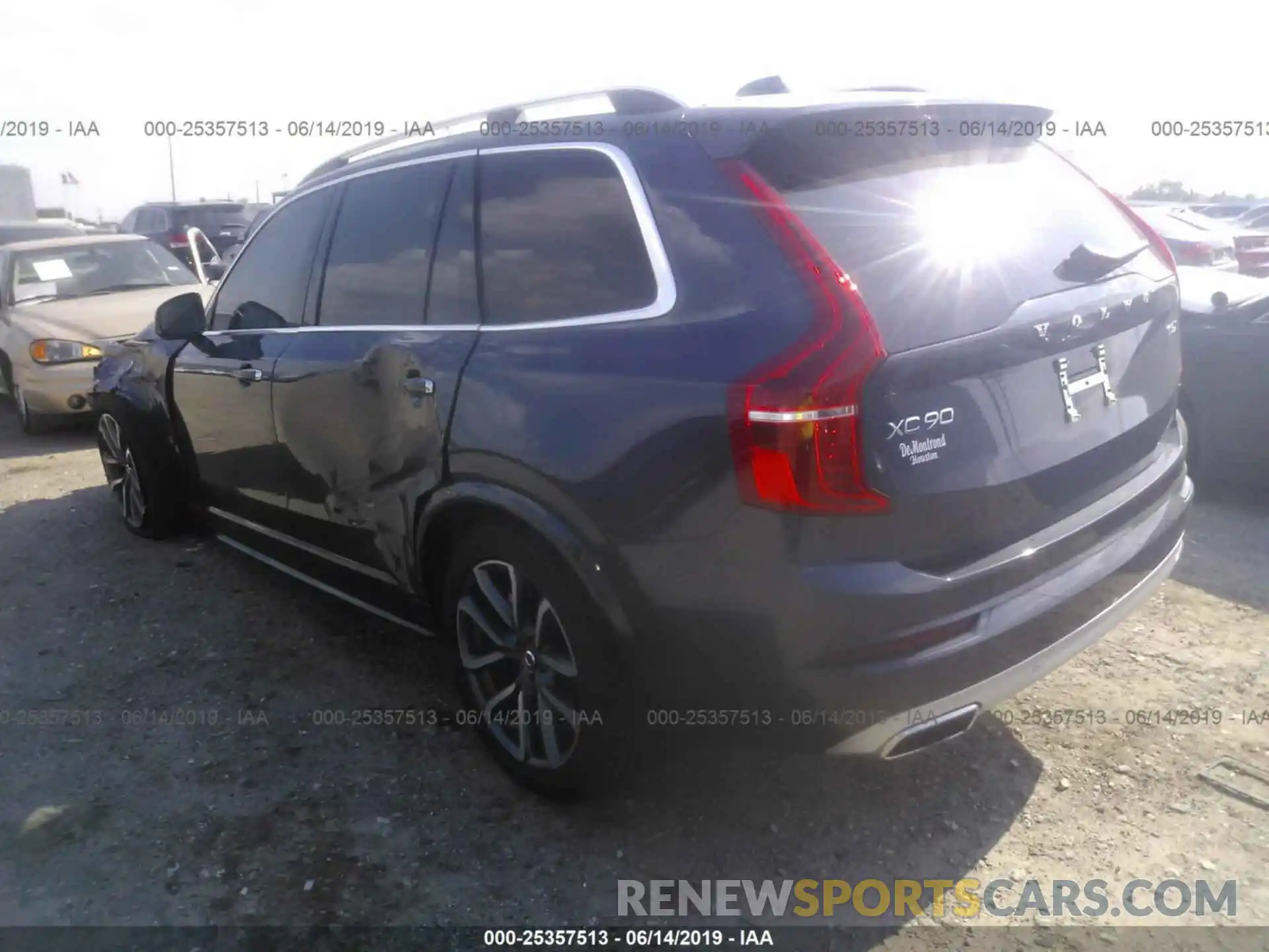 3 Photograph of a damaged car YV4A22PK0K1449917 VOLVO XC90 2019