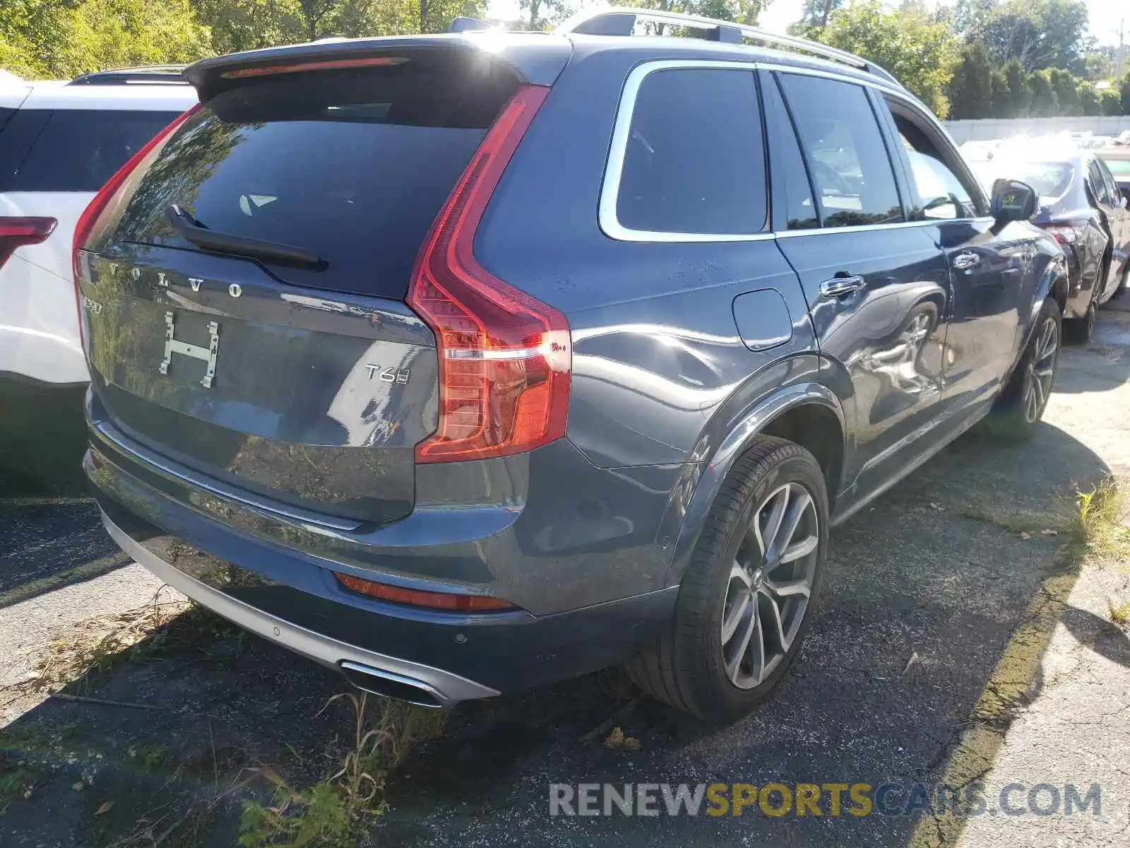 4 Photograph of a damaged car YV4A22PK0K1497594 VOLVO XC90 2019