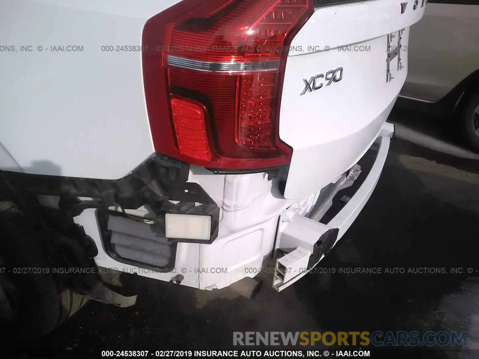 6 Photograph of a damaged car YV4A22PK1K1435511 VOLVO XC90 2019