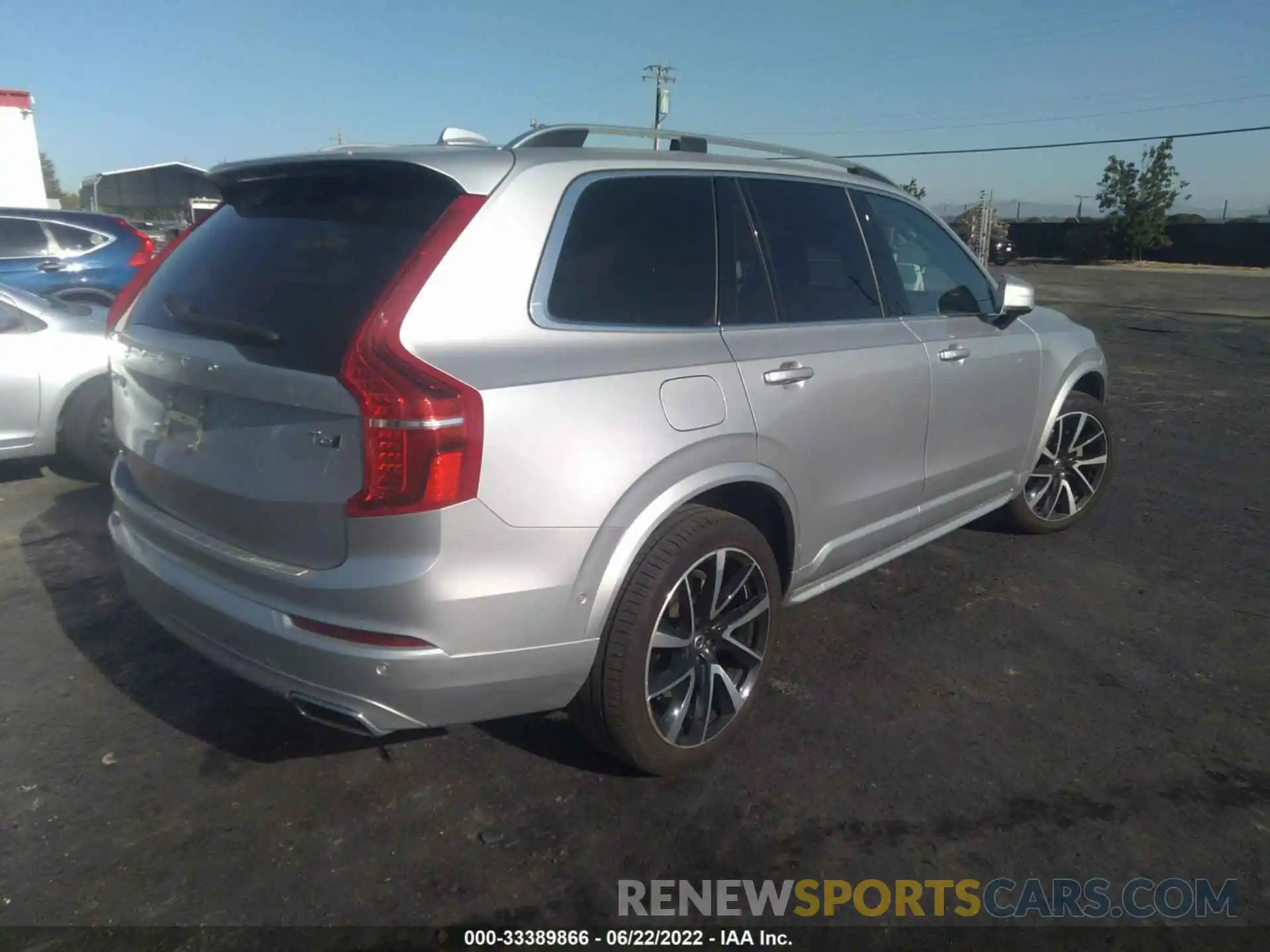 4 Фотография поврежденного автомобиля YV4A22PK1K1467200 VOLVO XC90 2019