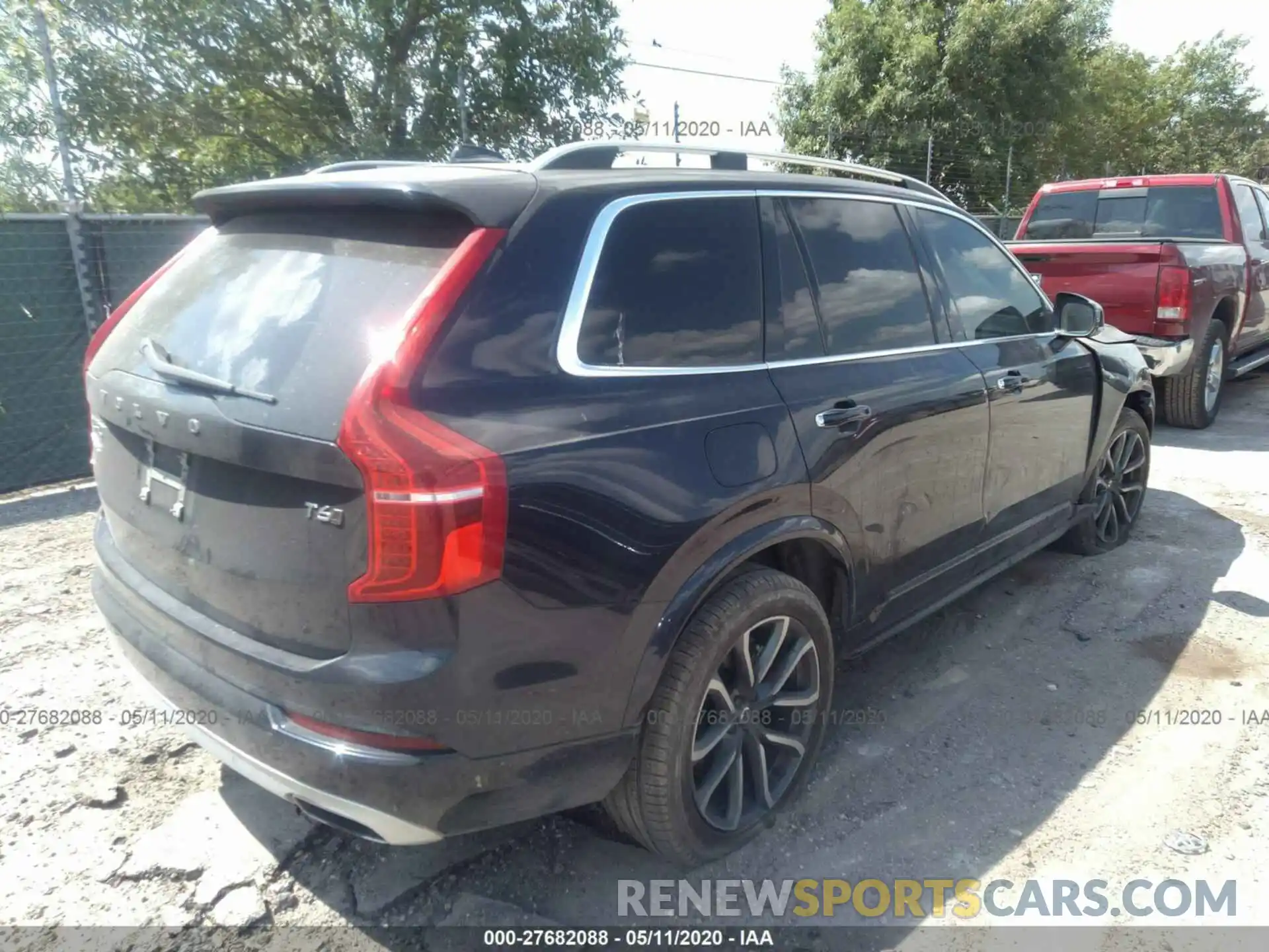 4 Фотография поврежденного автомобиля YV4A22PK2K1416966 VOLVO XC90 2019