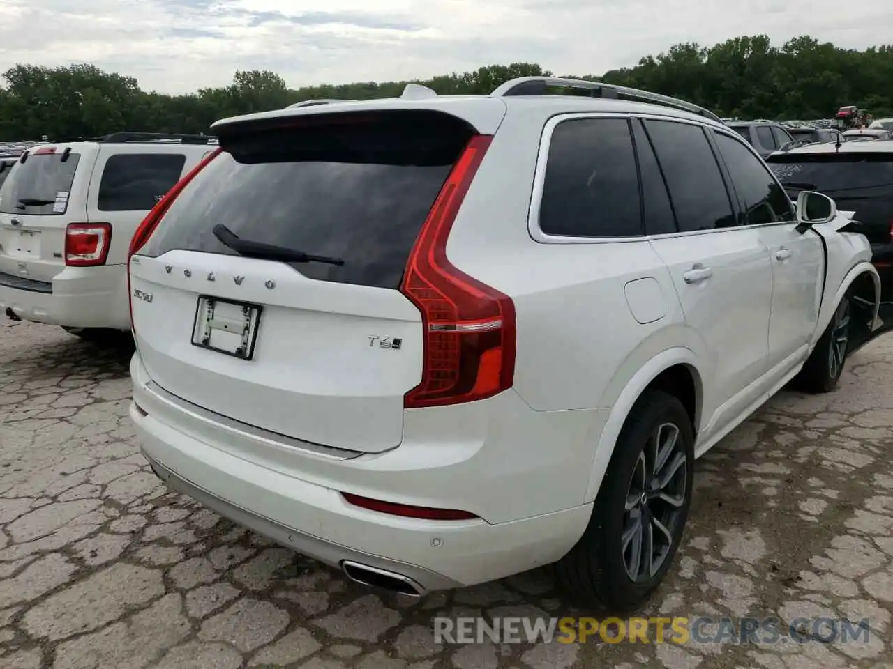 4 Фотография поврежденного автомобиля YV4A22PK2K1417311 VOLVO XC90 2019