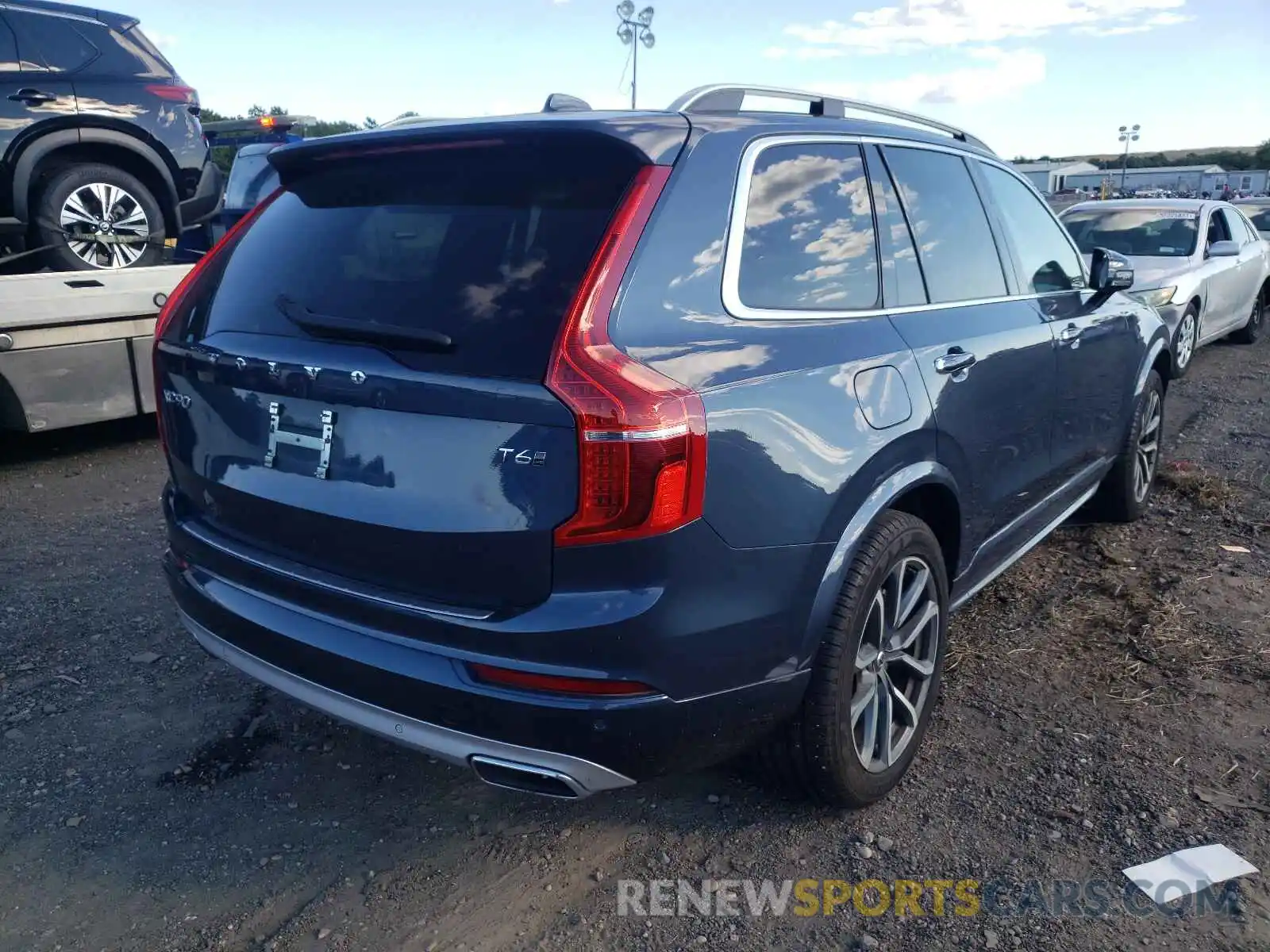 4 Photograph of a damaged car YV4A22PK2K1436912 VOLVO XC90 2019