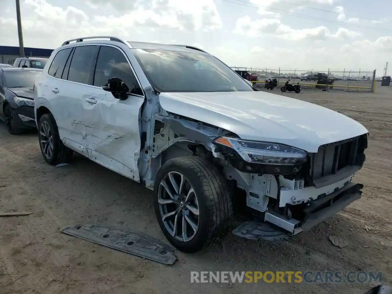 1 Photograph of a damaged car YV4A22PK2K1449675 VOLVO XC90 2019