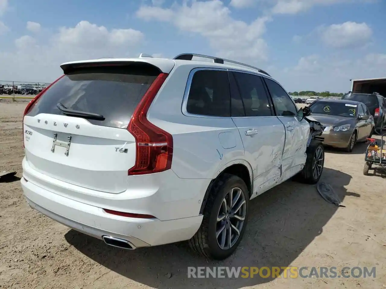 4 Photograph of a damaged car YV4A22PK2K1449675 VOLVO XC90 2019