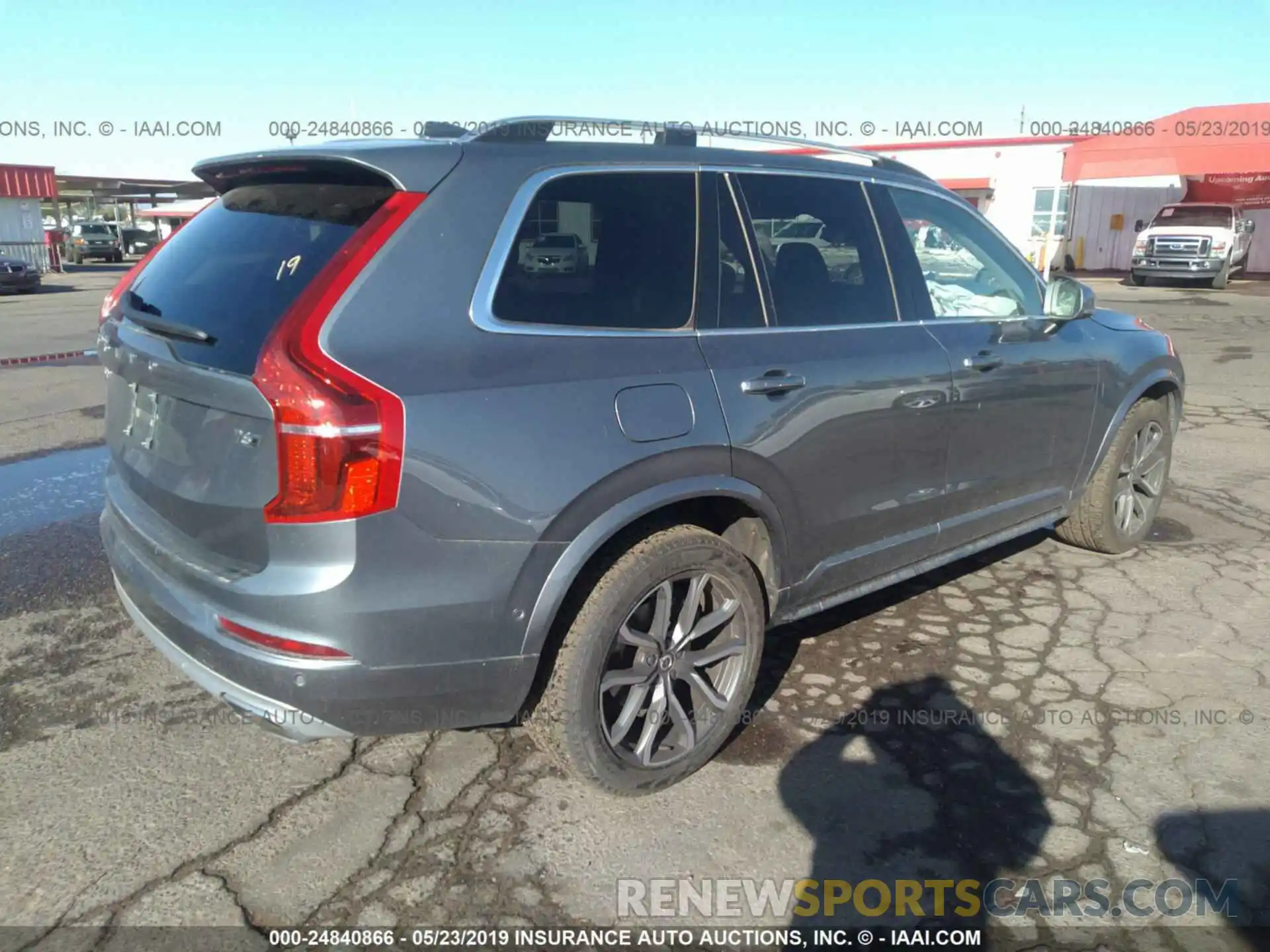 4 Фотография поврежденного автомобиля YV4A22PK3K1434750 VOLVO XC90 2019