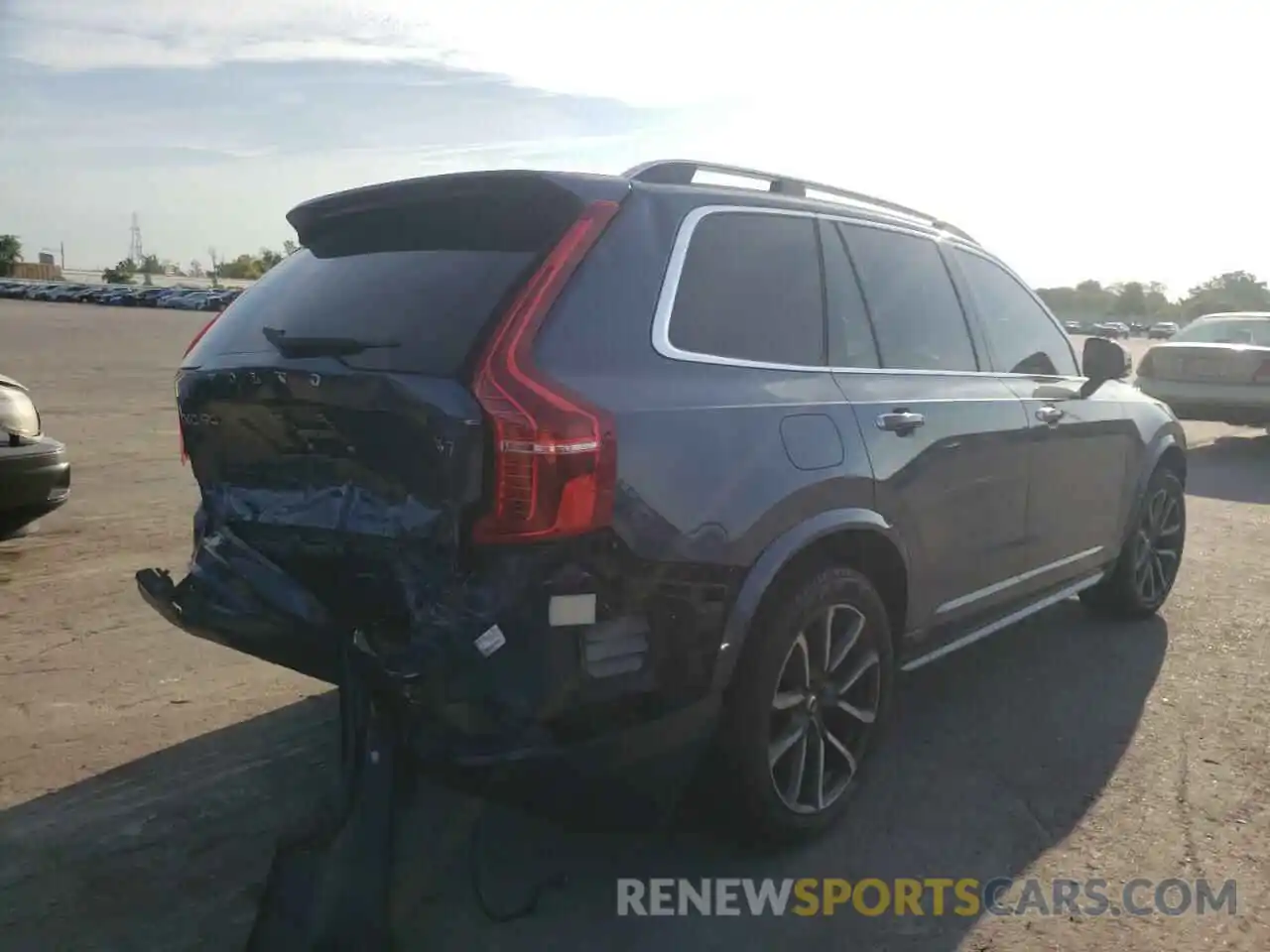 4 Photograph of a damaged car YV4A22PK4K1417164 VOLVO XC90 2019