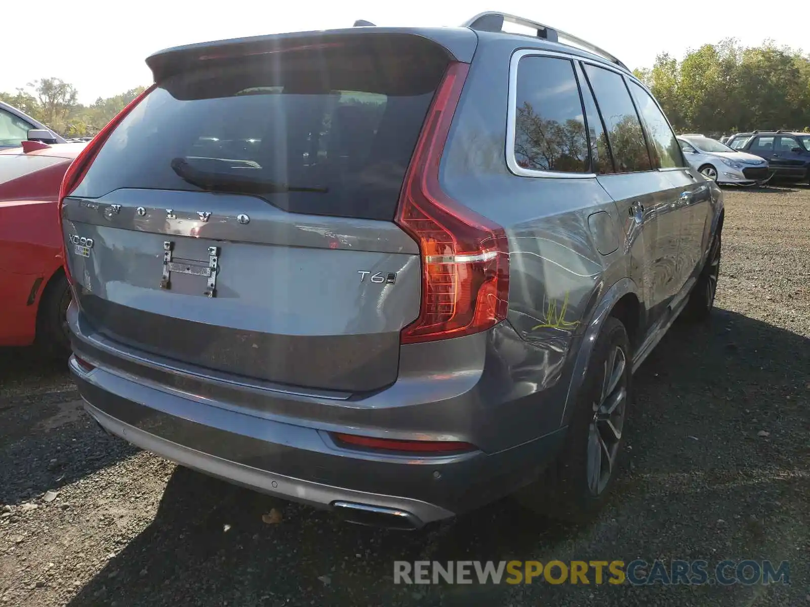 4 Photograph of a damaged car YV4A22PK4K1422316 VOLVO XC90 2019