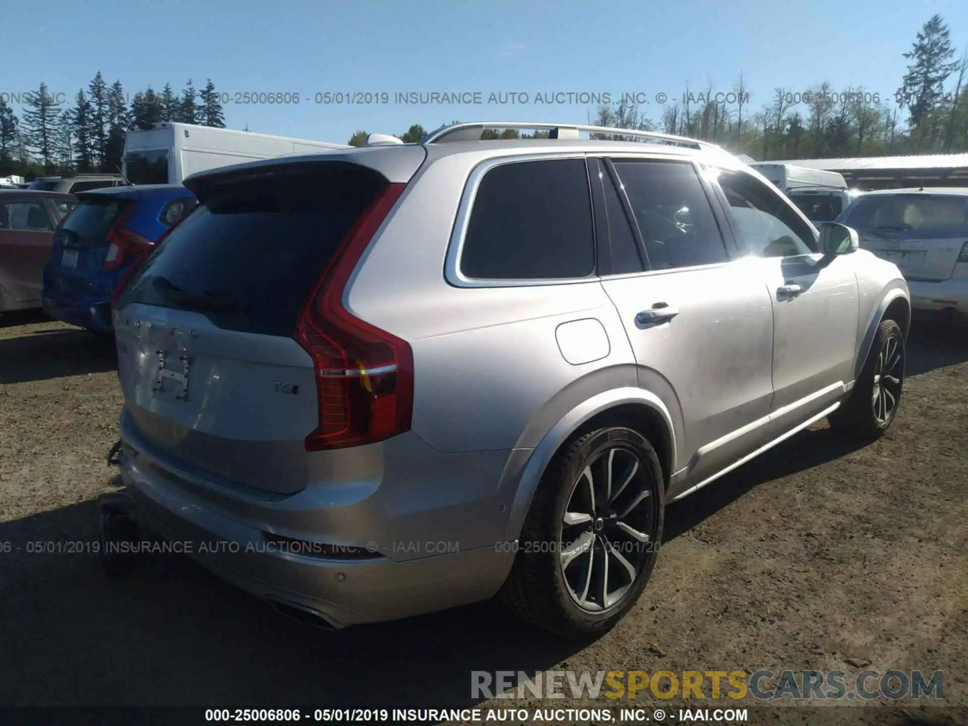 4 Фотография поврежденного автомобиля YV4A22PK5K1427816 VOLVO XC90 2019