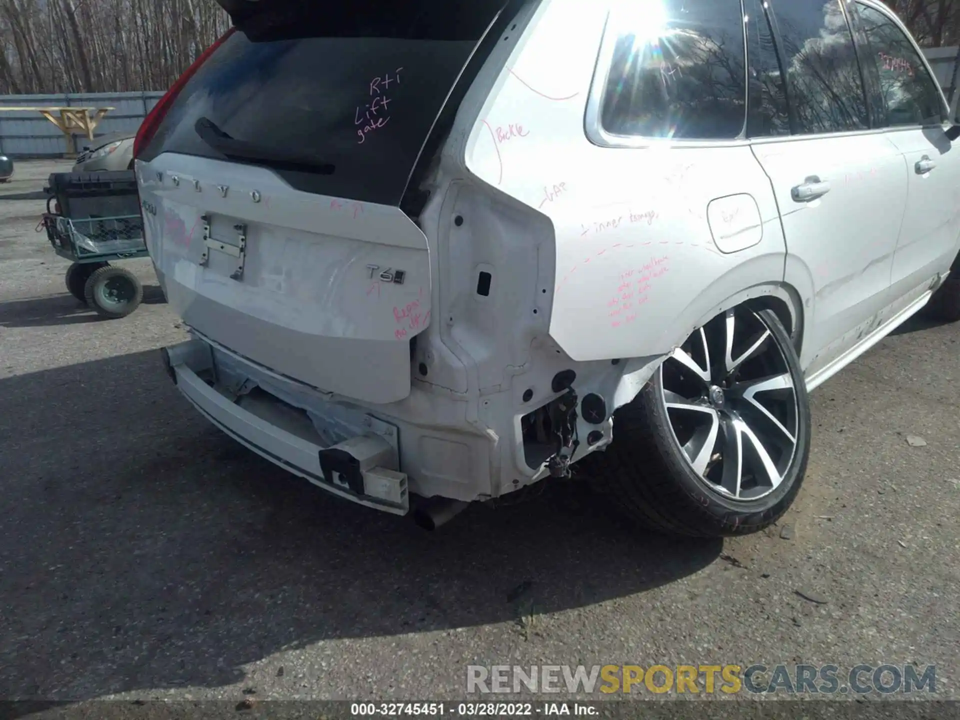 6 Photograph of a damaged car YV4A22PK5K1440629 VOLVO XC90 2019