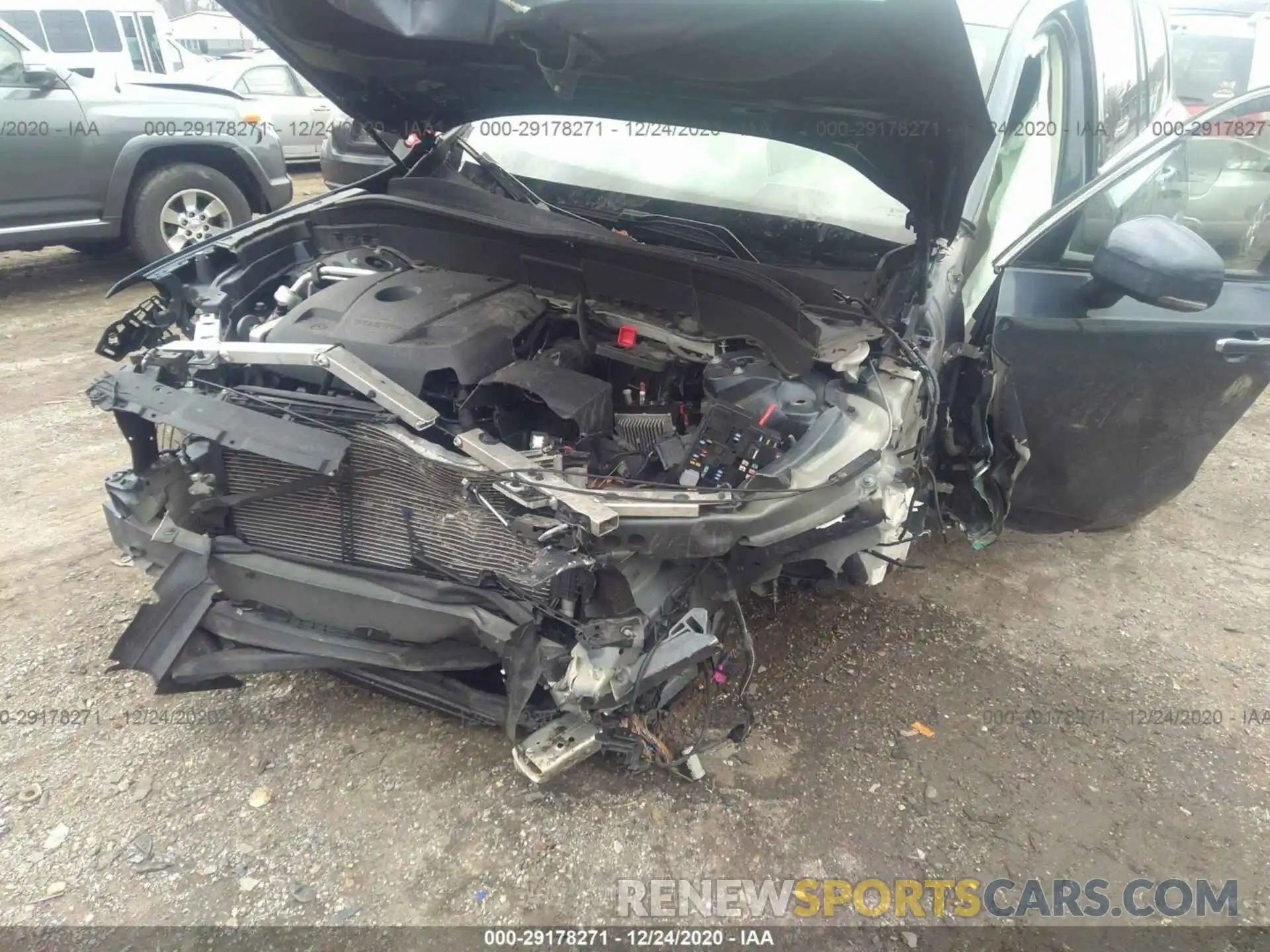 6 Photograph of a damaged car YV4A22PK5K1450402 VOLVO XC90 2019