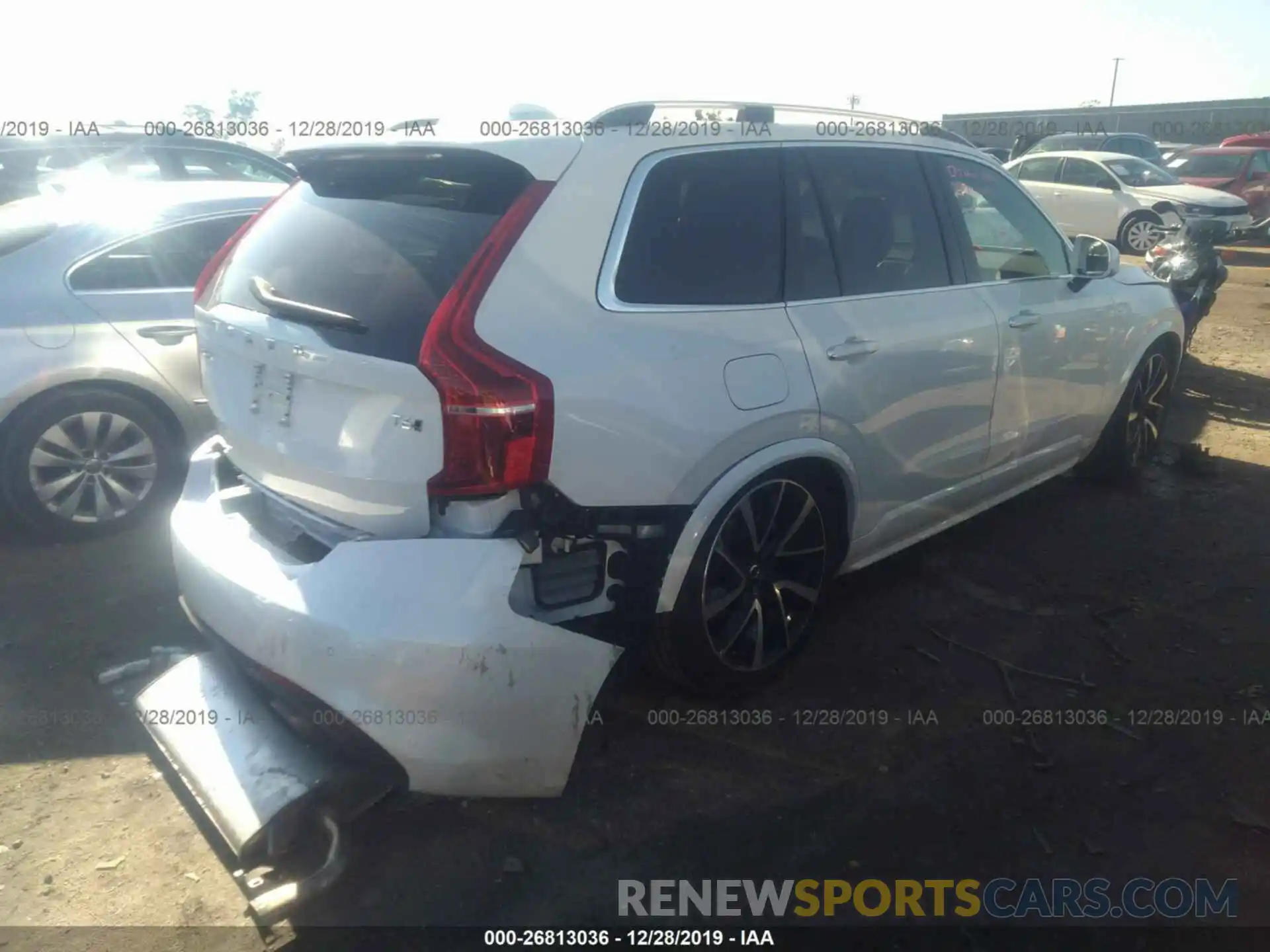 4 Photograph of a damaged car YV4A22PK5K1476417 VOLVO XC90 2019