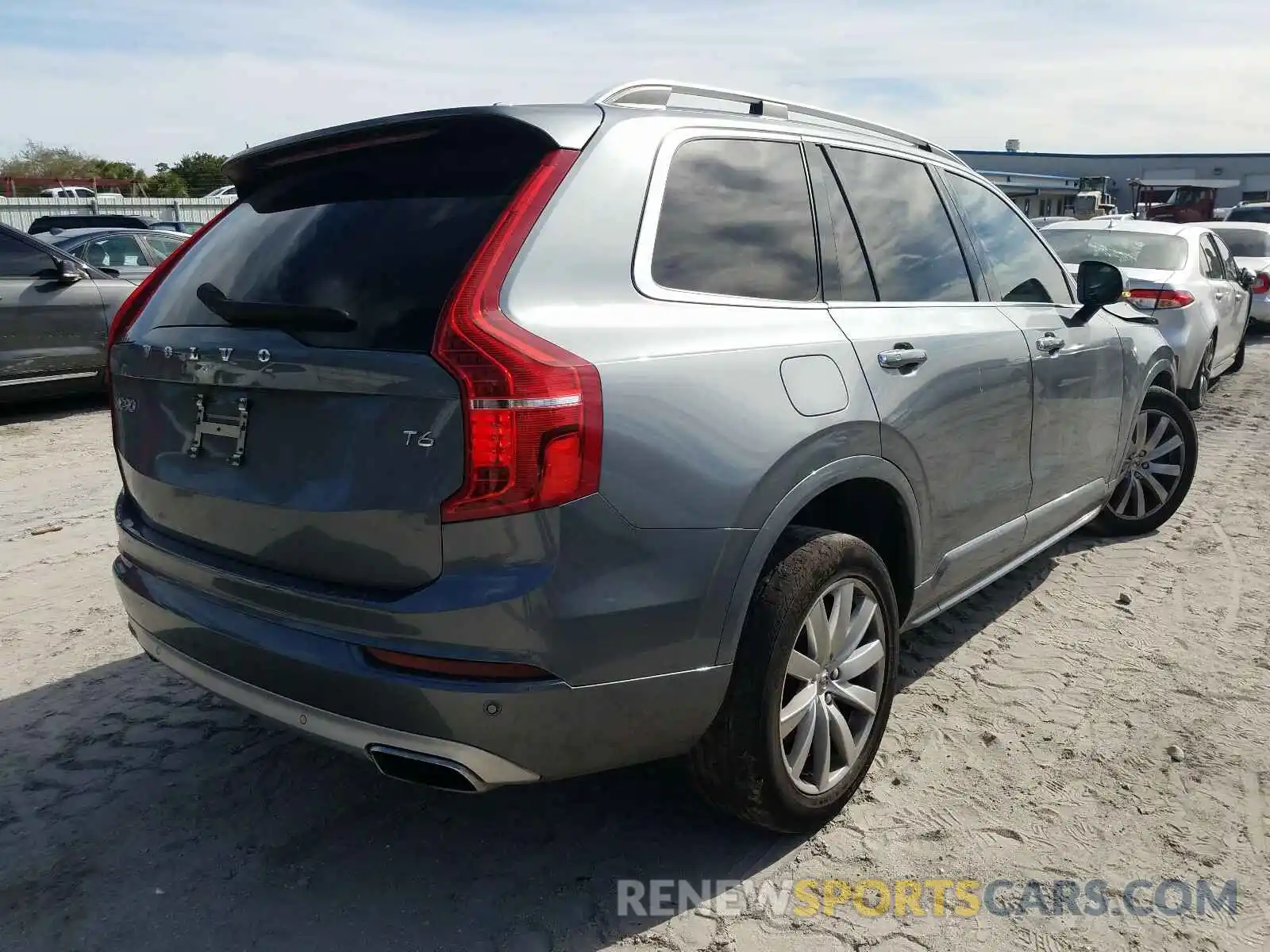 4 Photograph of a damaged car YV4A22PK5K1497624 VOLVO XC90 2019